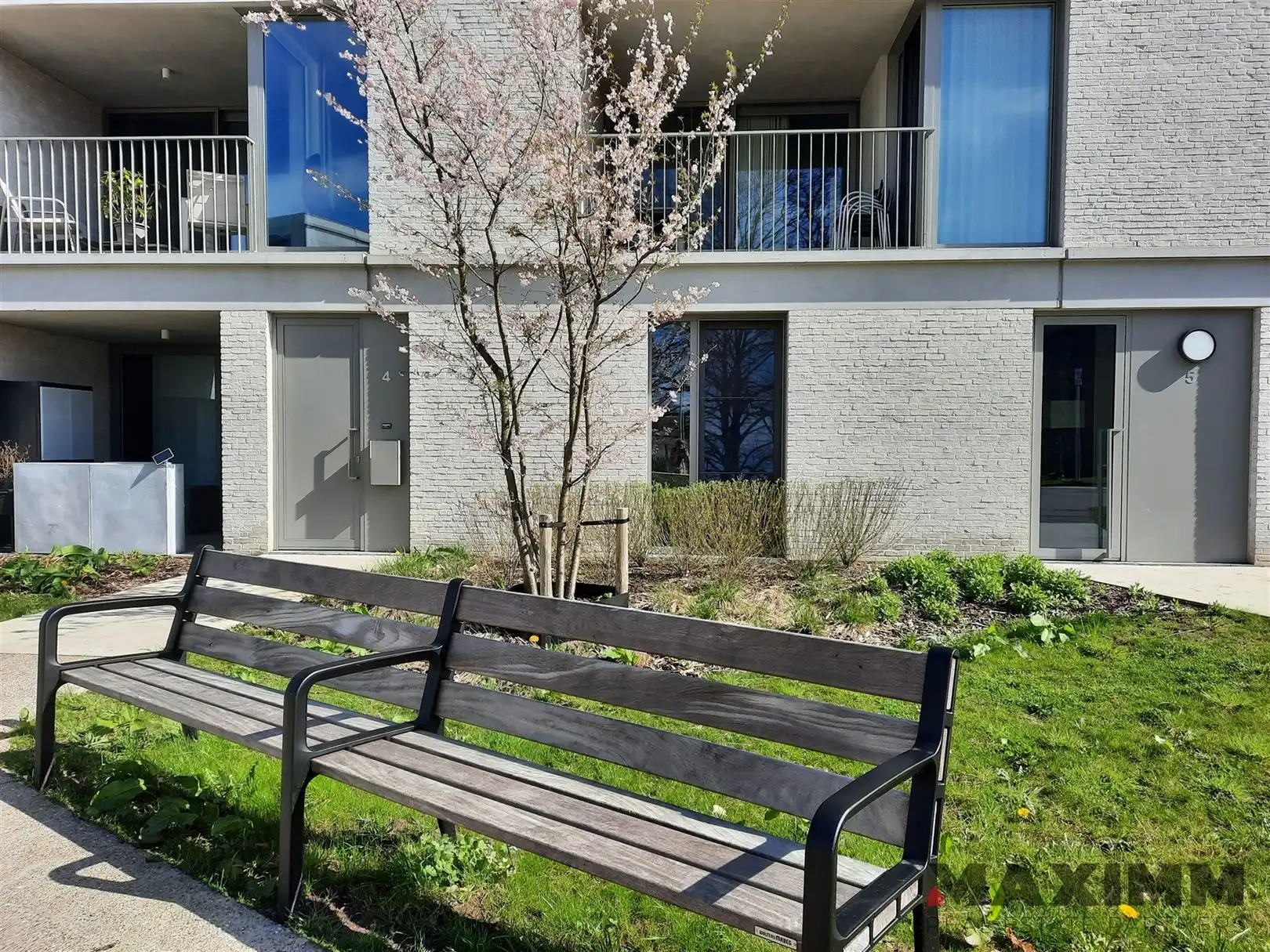 Comfortabel wonen in een park met alle faciliteiten van de stad nabij foto 25