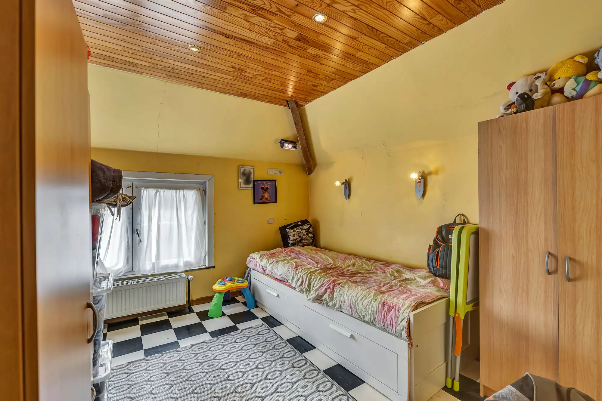 Gezellige woning met 3 slpks en knus terras te Roosdaal foto 16