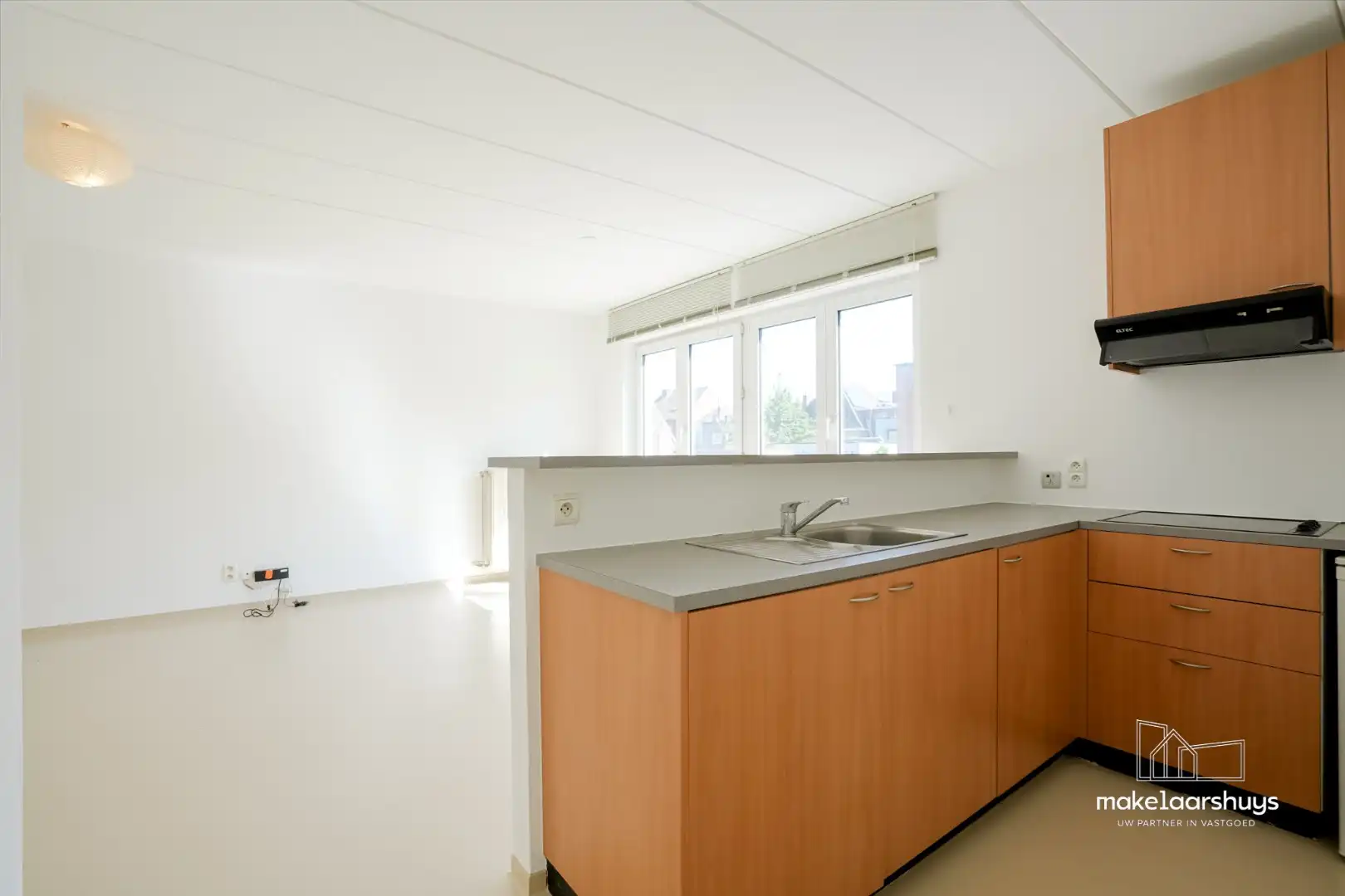 Centraal gelegen en lichtrijk  1 slaapkamerappartement nabij de Zuid foto 6