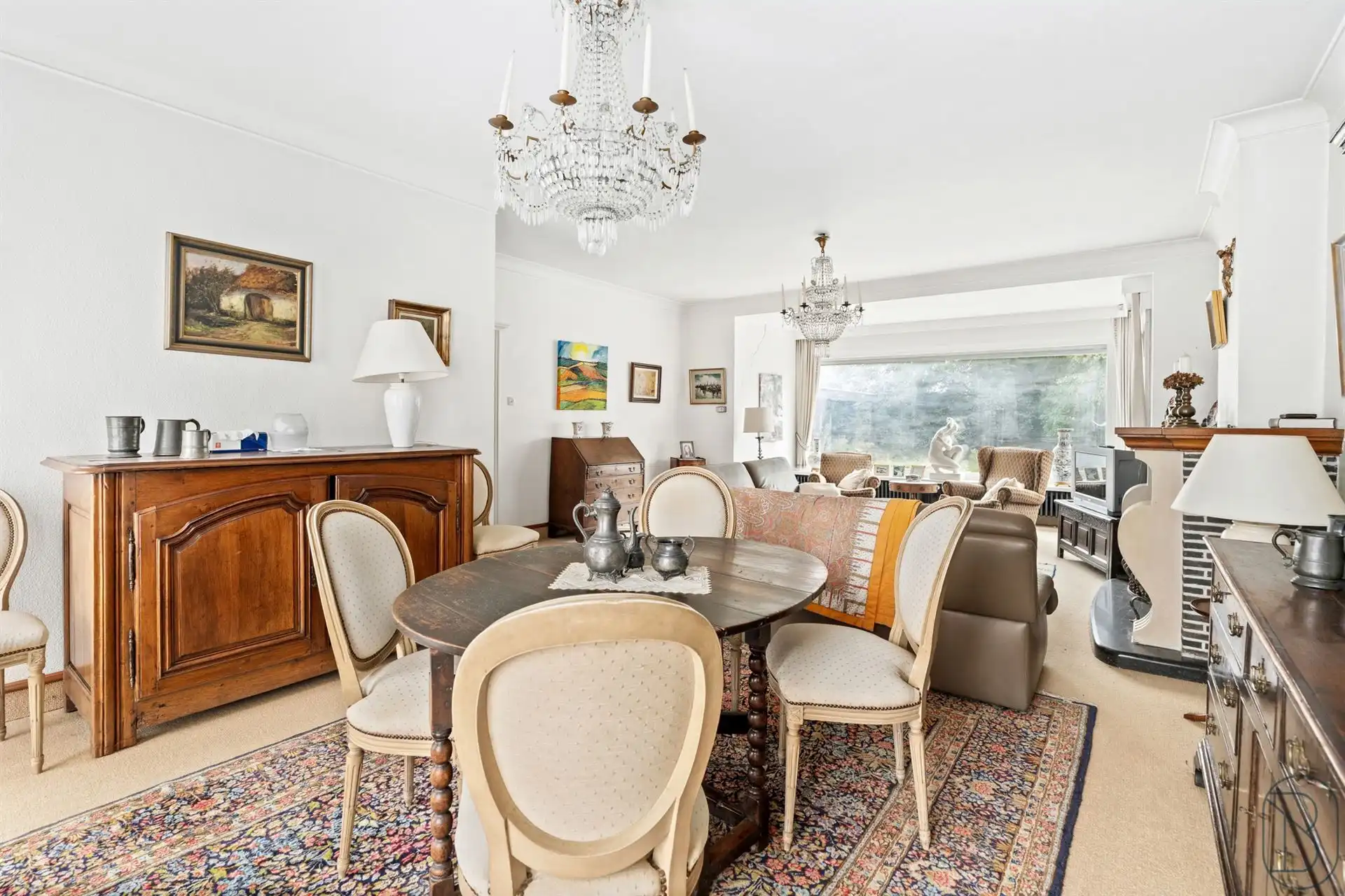 Te renoveren/af te breken villa met vergunning voor 8 app. foto 7