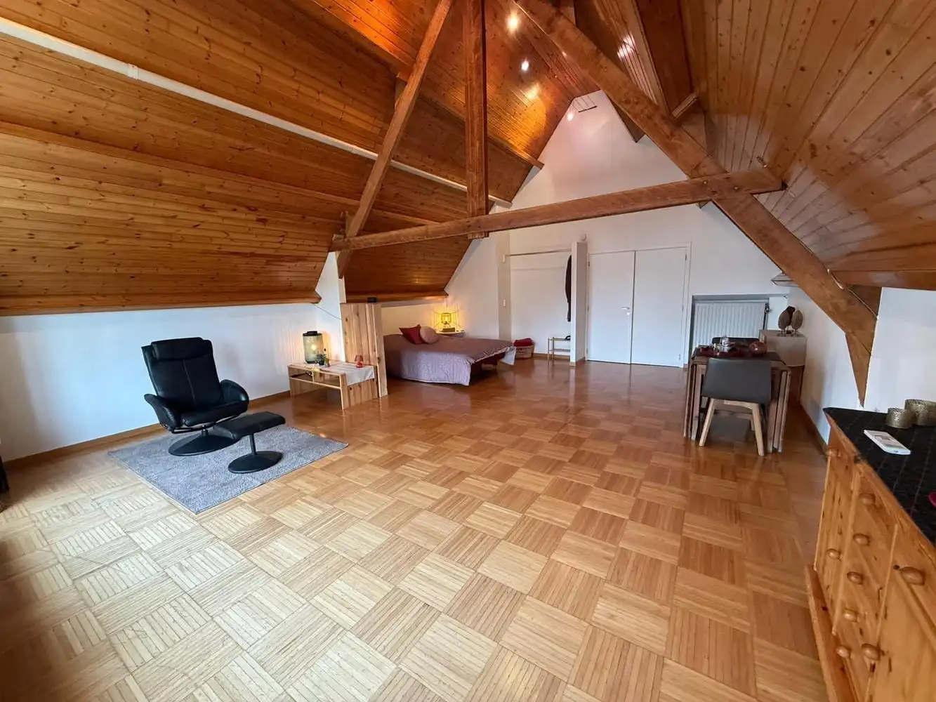 RUIM APPARTEMENT 215 m² met 5 slaapkamers en PRACHTIG TERRAS foto 26