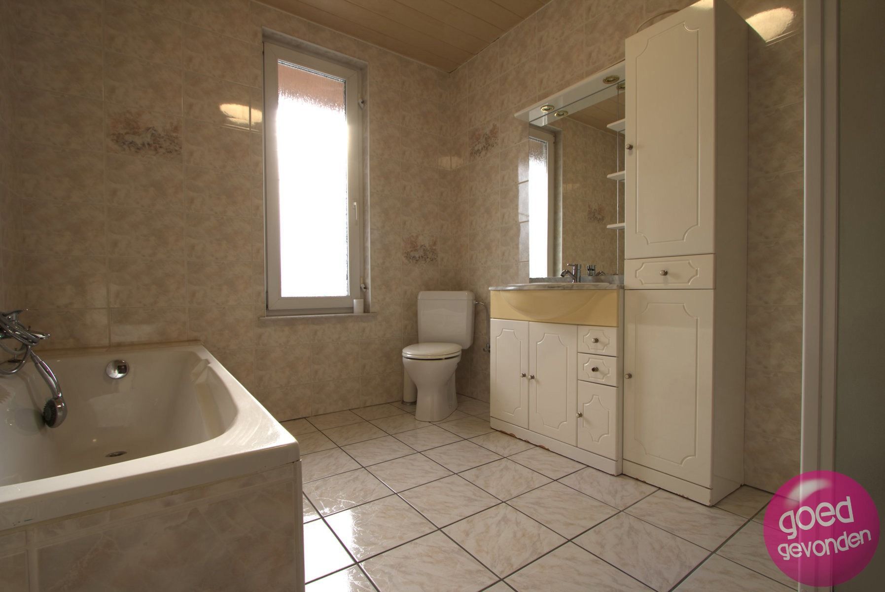 WONING - 3 SLK - TUIN - TERRAS - PARKING - INSTAPKLAAR foto 23