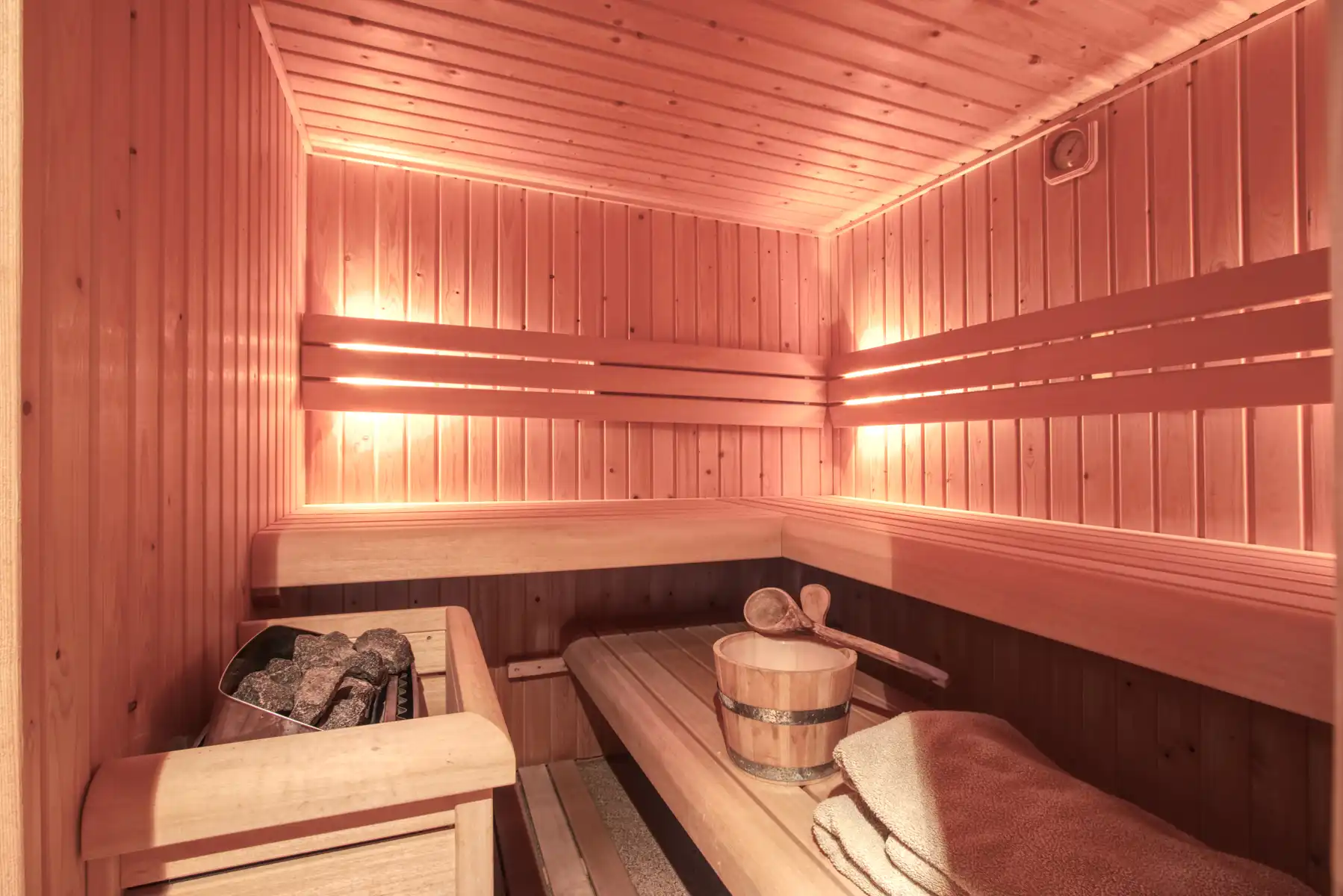 WONING - 1 tot 3 SLK - TUIN - SAUNA - GARAGE - CENTRAAL foto 16