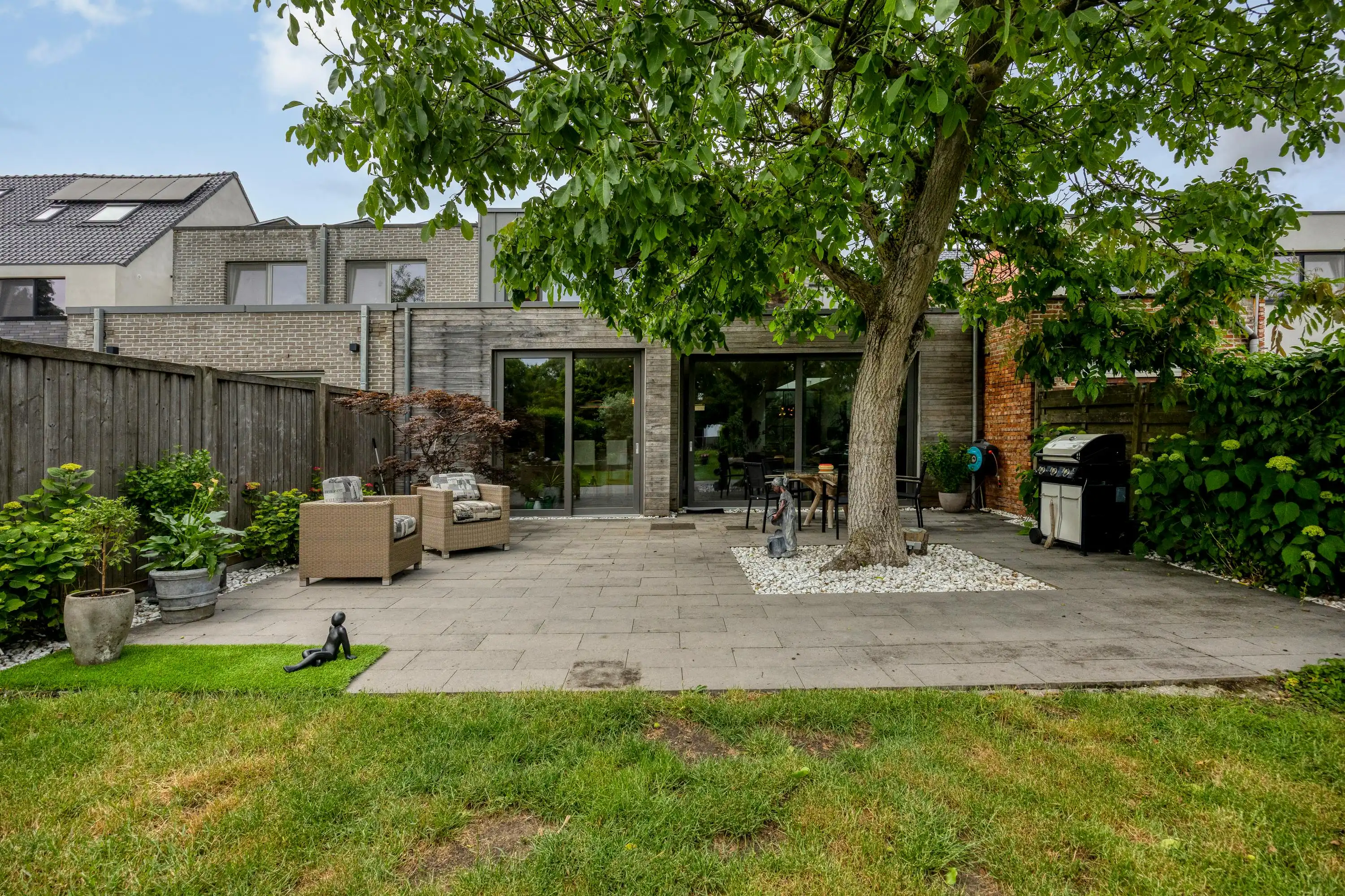 Huis (2010°) EPC A met 5 slaapkamers, garage en tuin te Wommelgem! foto 46