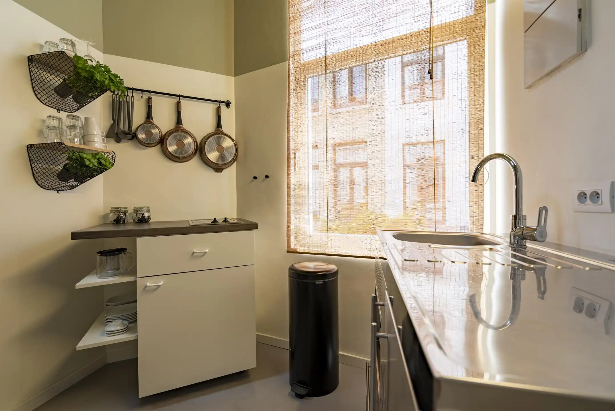 Iconisch hoekpand met drie vergunde duplexen aan het Mechelseplein foto 7