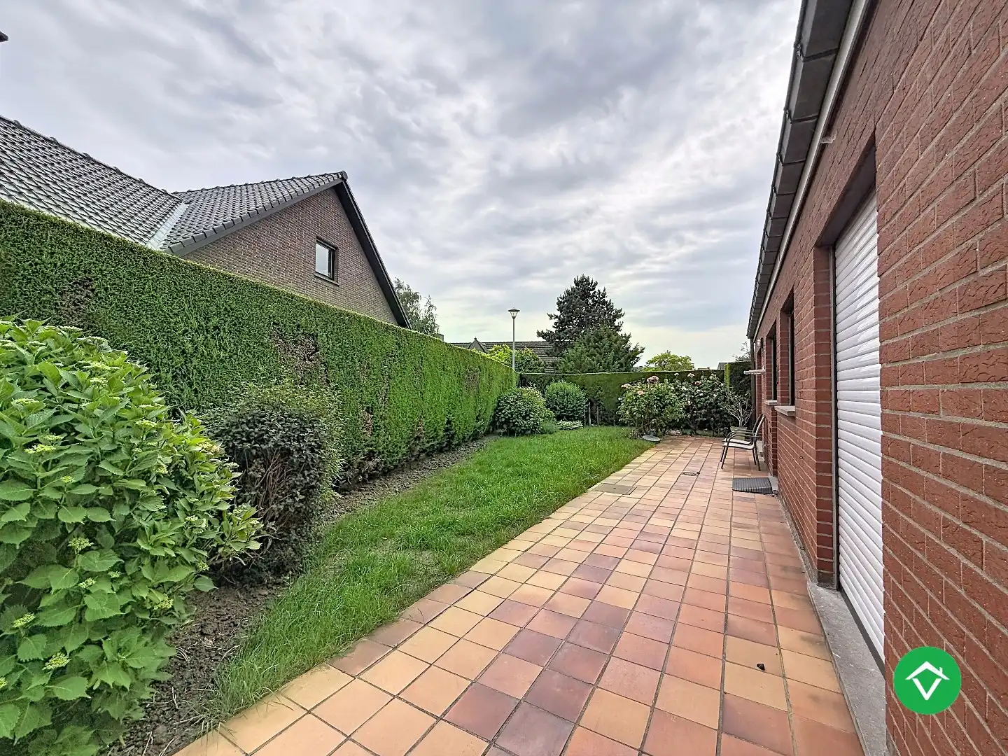Gelijkvloerse woning met 3 slaapkamers, tuin en garage in een doodlopende straat te Roeselare foto 20
