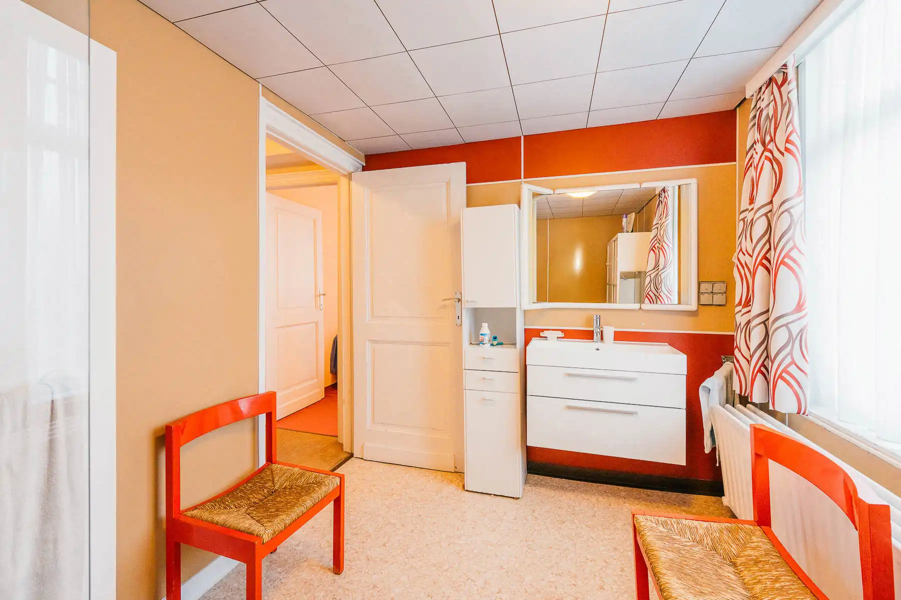 Prachtige authentieke en ruime villa met enorm potentieel foto 20