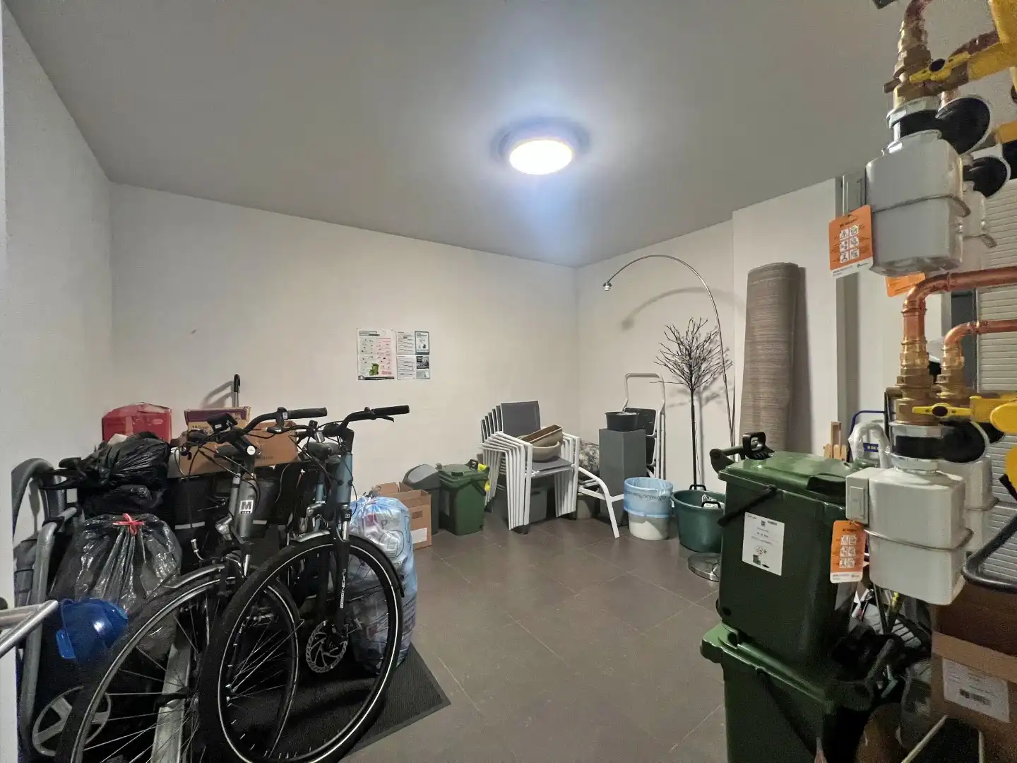 Ruim en energiezuinig 3-slaapkamerappartement in Lovendegem 🌿 foto 17