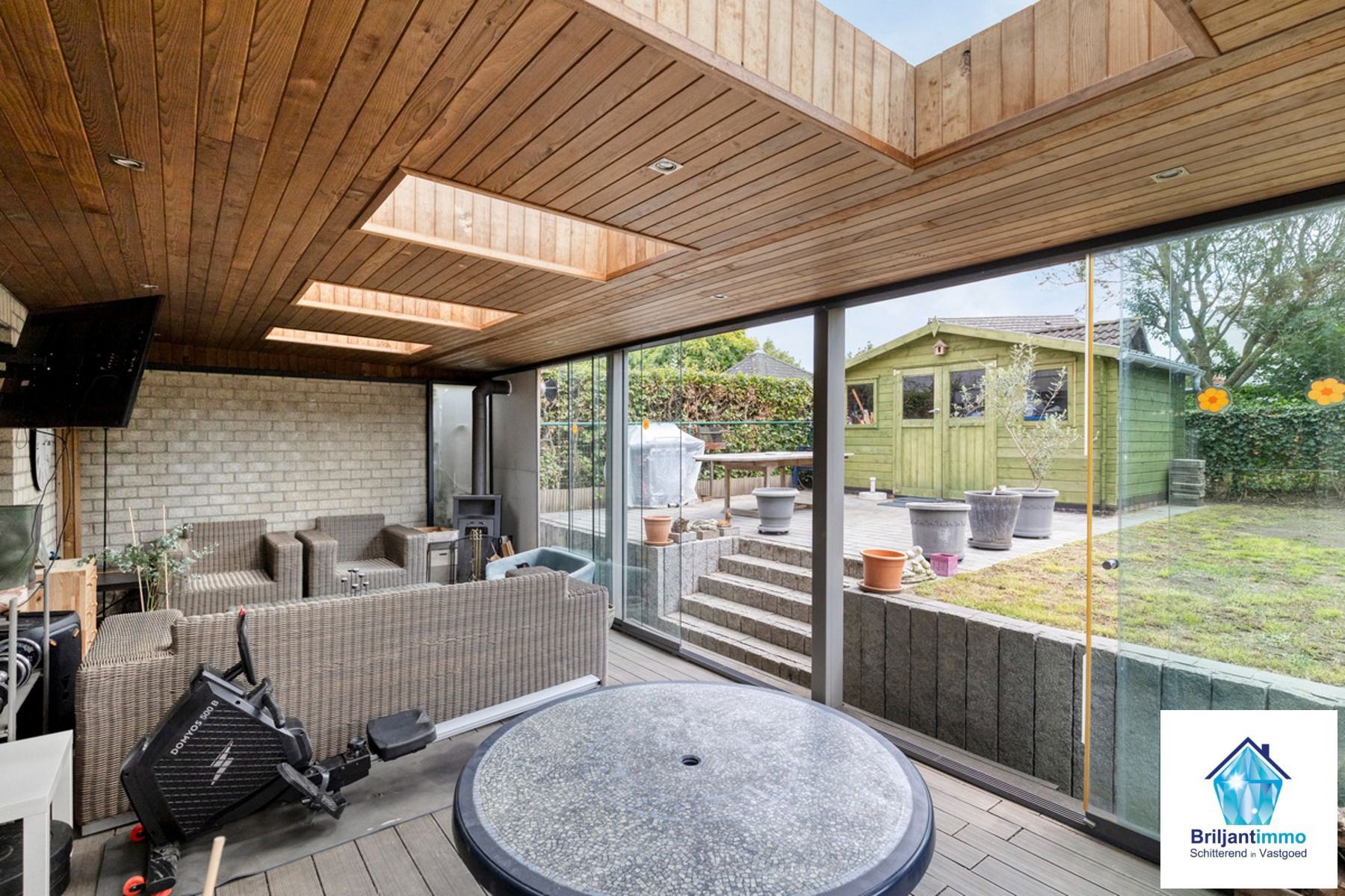 Wonen met comfort: airco, jacuzzi, rolluiken & meer foto 17