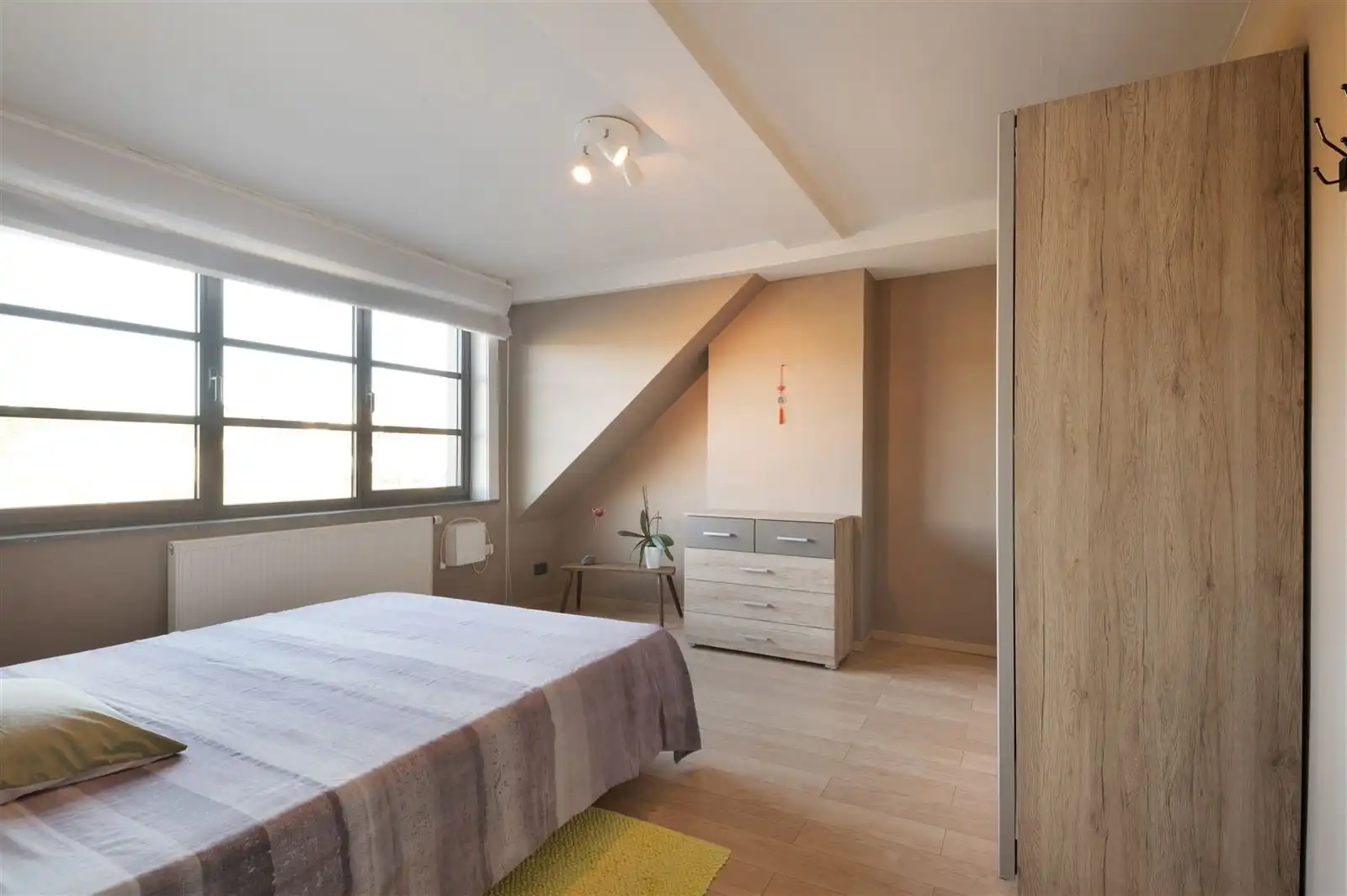 Gezellig gerenoveerde woning op unieke locatie foto 20