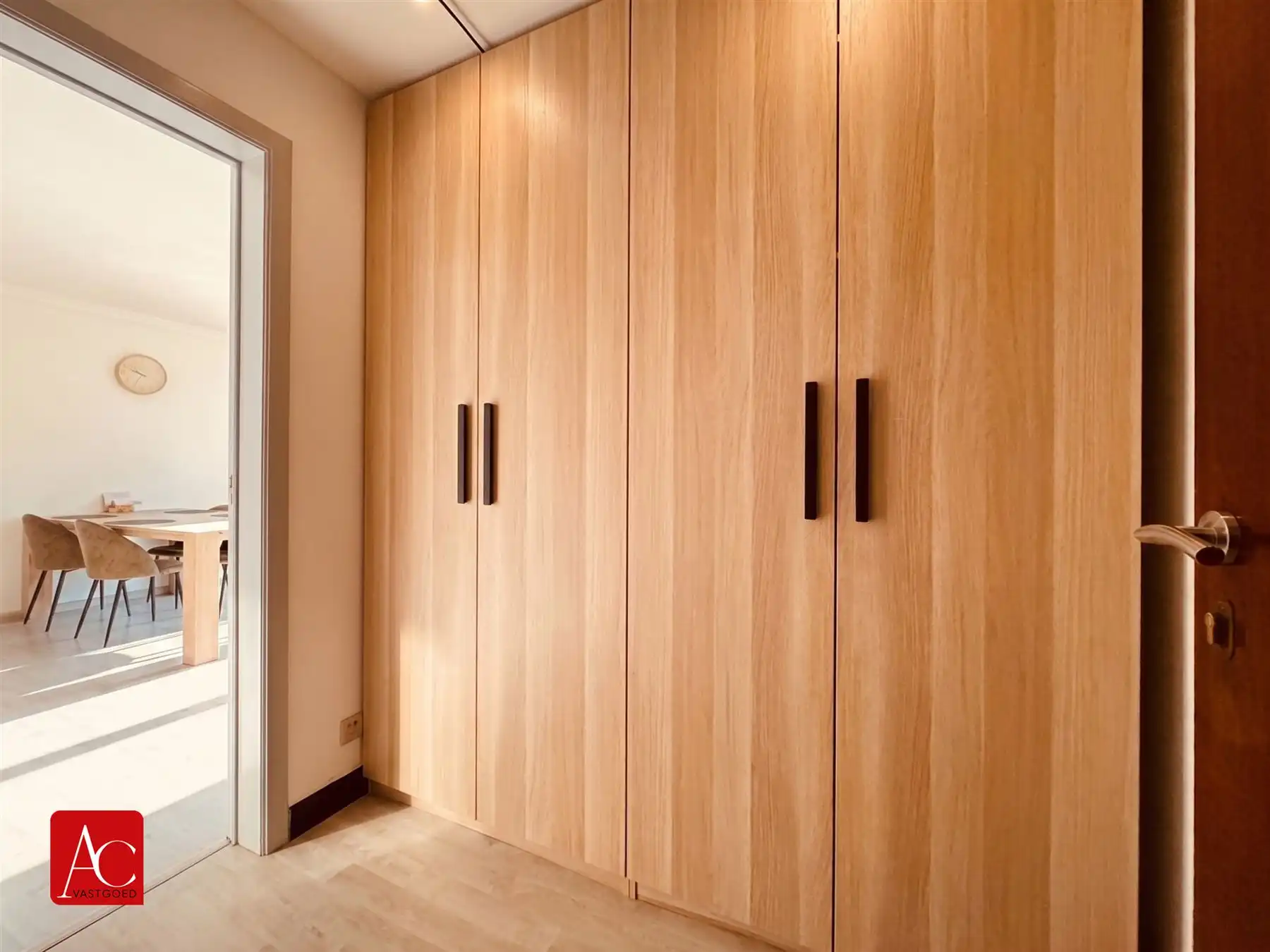 Ruim instapklaar appartement met 3 slaapkamers én garage foto 3