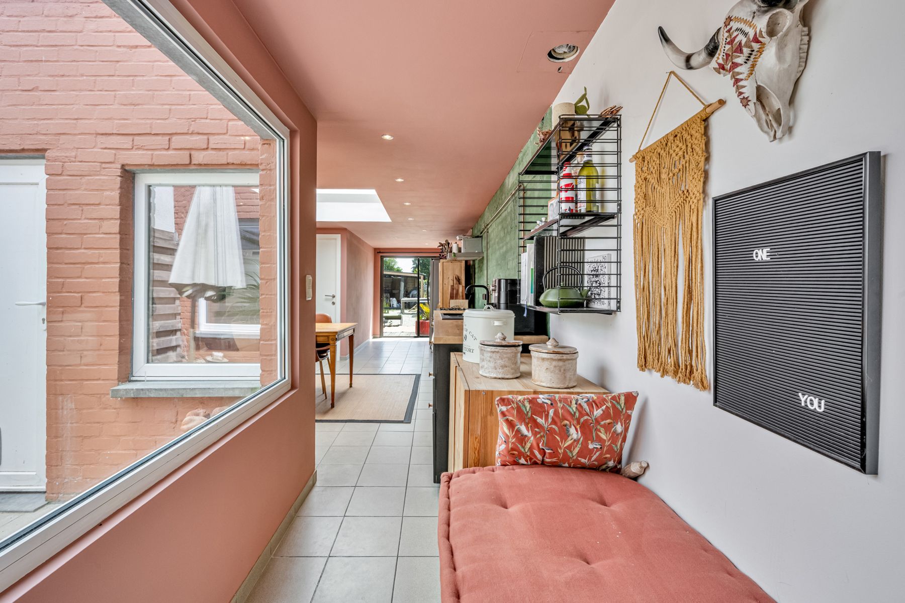 Halfopn bebouwing met 4 slaapkamers en zuidgerichte tuin foto 6