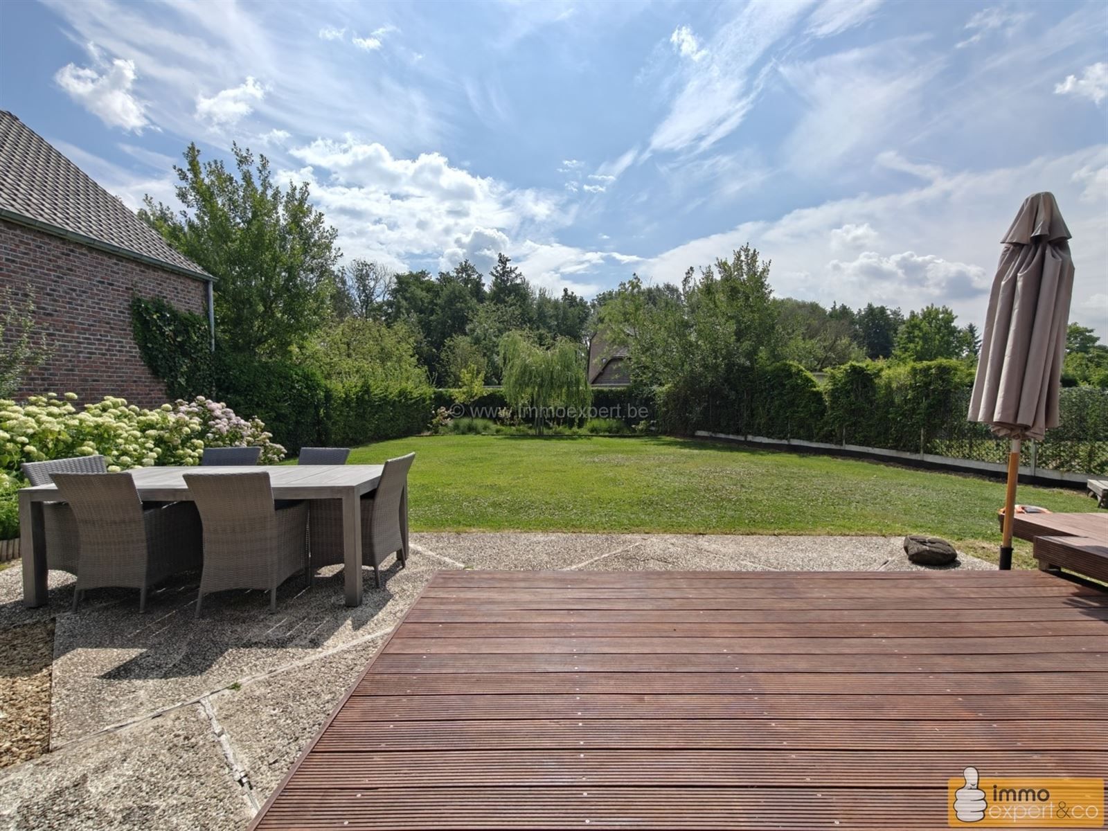 TERNAT: Residentieel gelegen villa met 5 slpks foto 7