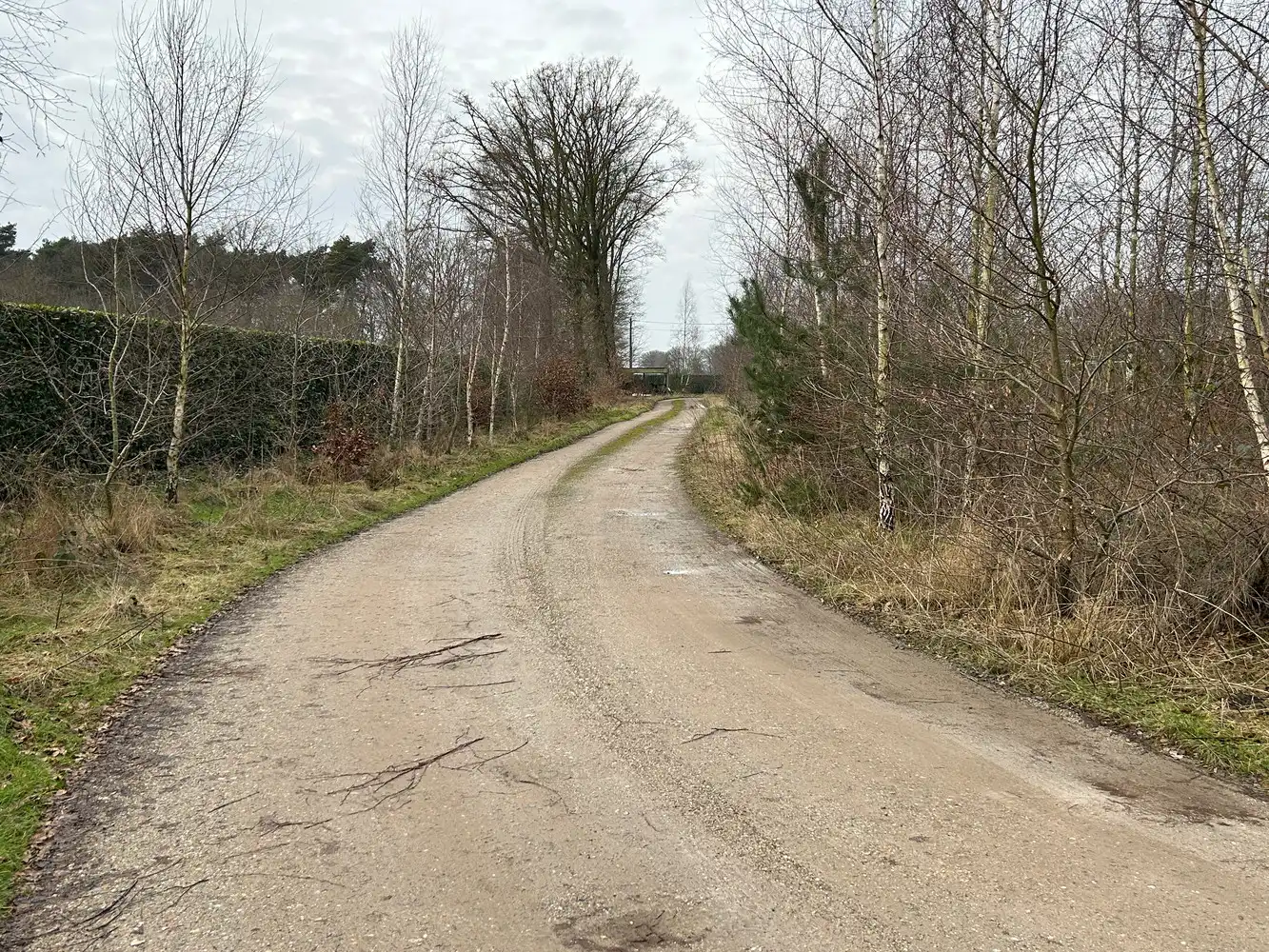 BEDRIJGSPANDEN MET KANTOREN EN MACHINES EN ROLLEND MATERIEEL foto 29