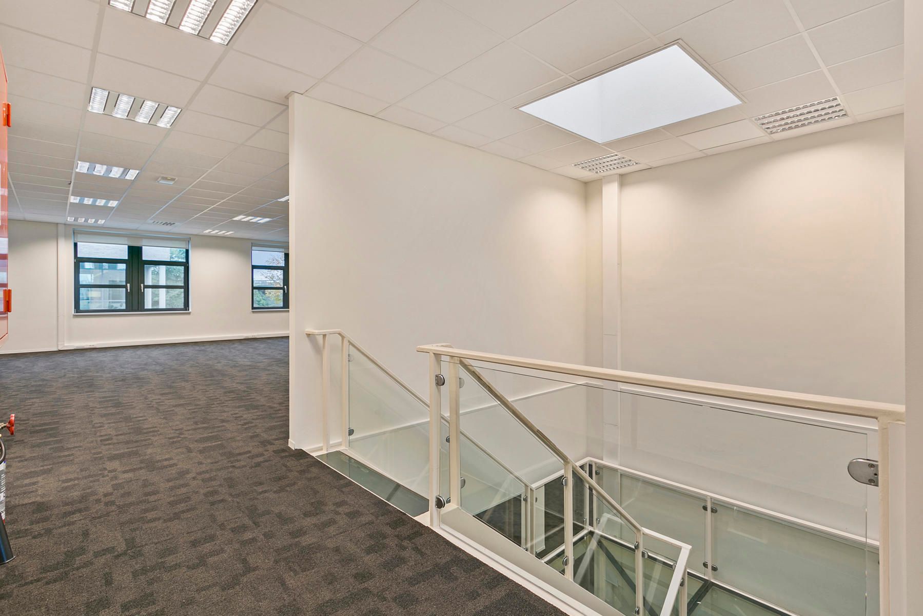 1ste verdieping van gebouw D foto 16