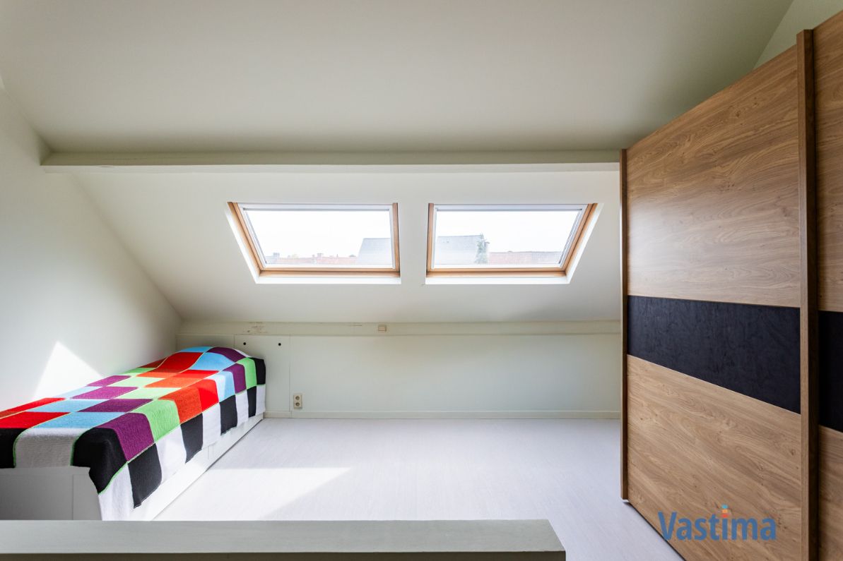 Instapklare stadswoning met tuin: ruimte, licht en comfort in één foto 16