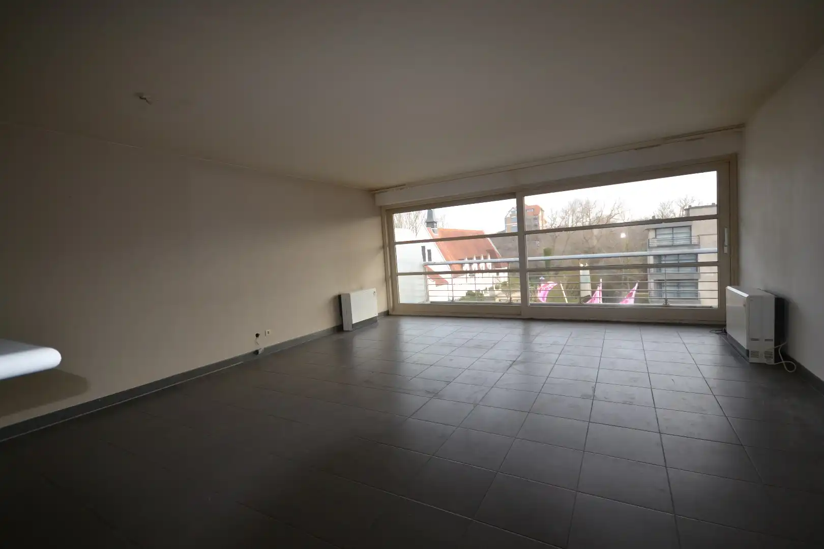 Ruim twee slaapkamer appartement te Oostduinkerke foto 12