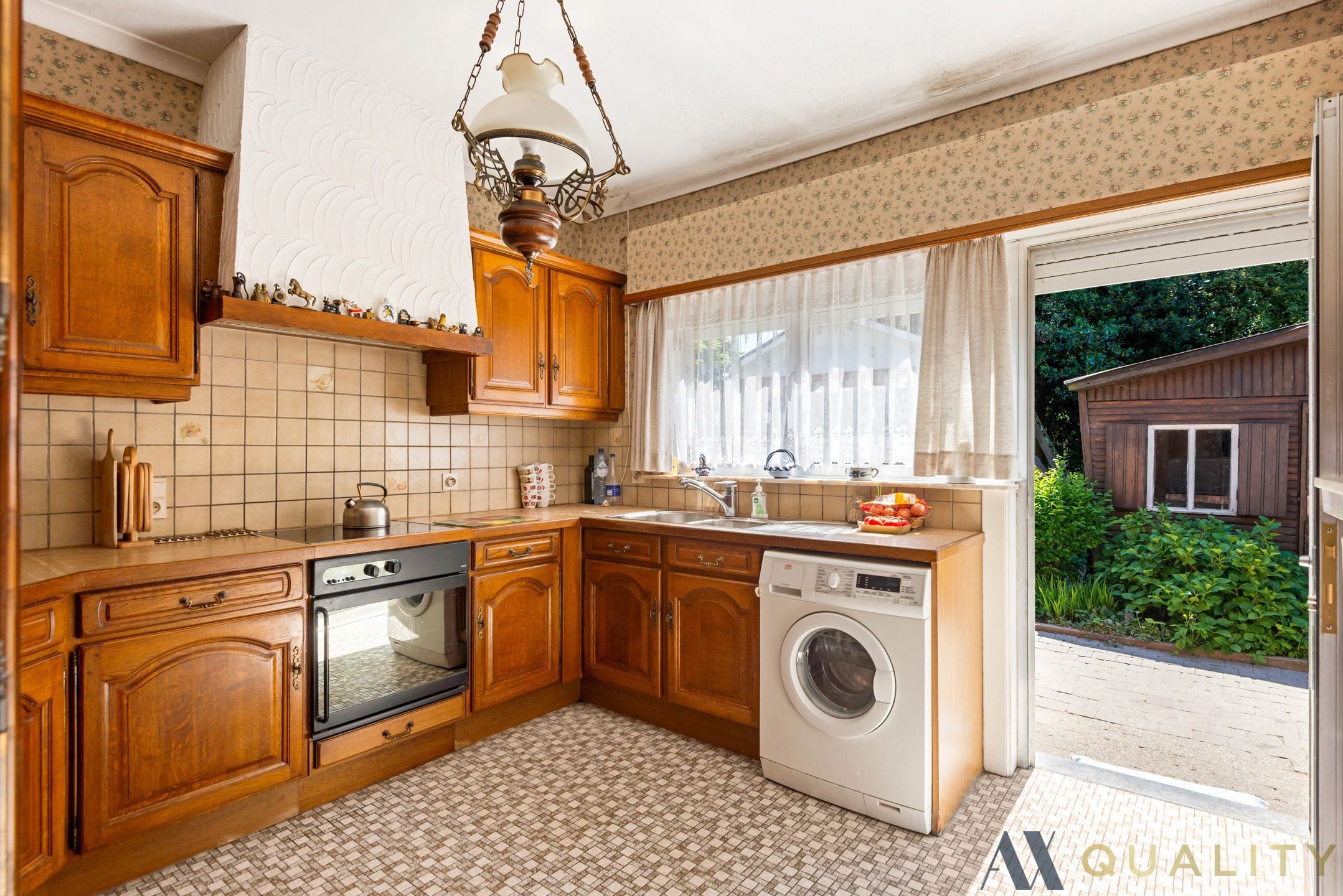 Te Renoveren Bungalow op Ruim Perceel foto 23