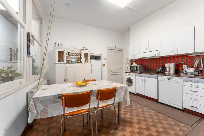 Winkelpand met woonst en tuin centrum Roeselare foto 11