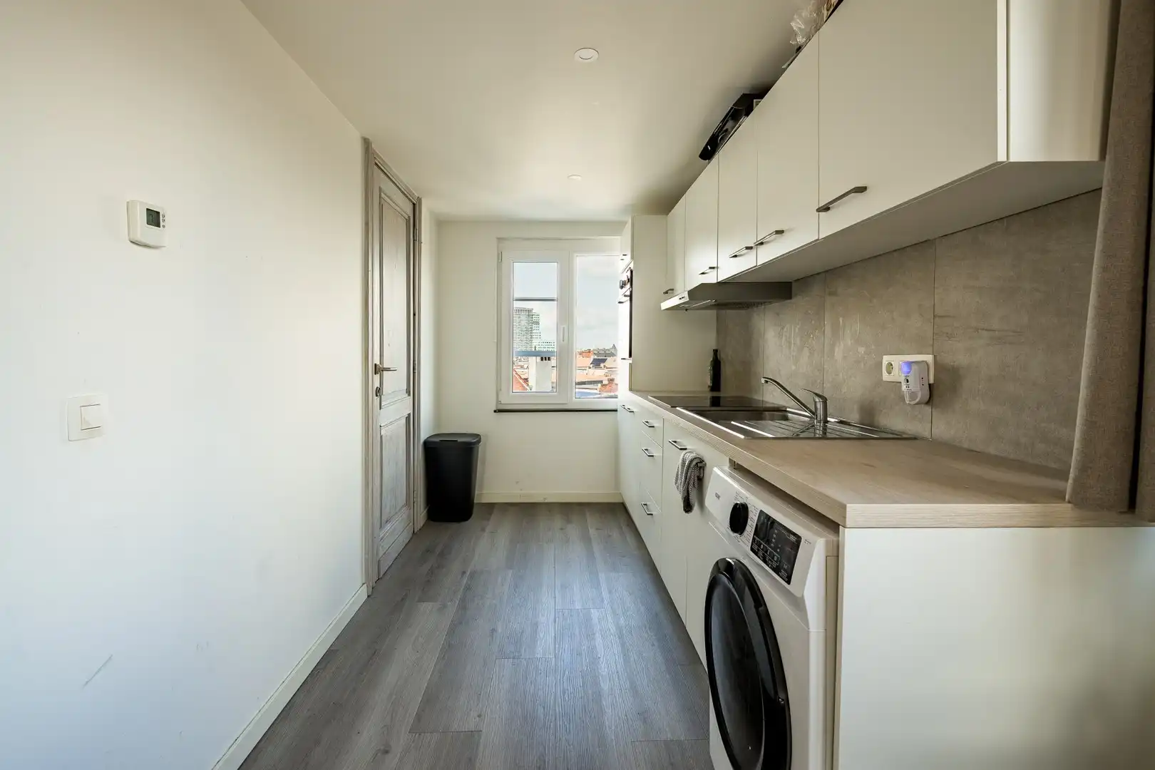 Dakstudio met panoramisch uitzicht over Antwerpen foto 7