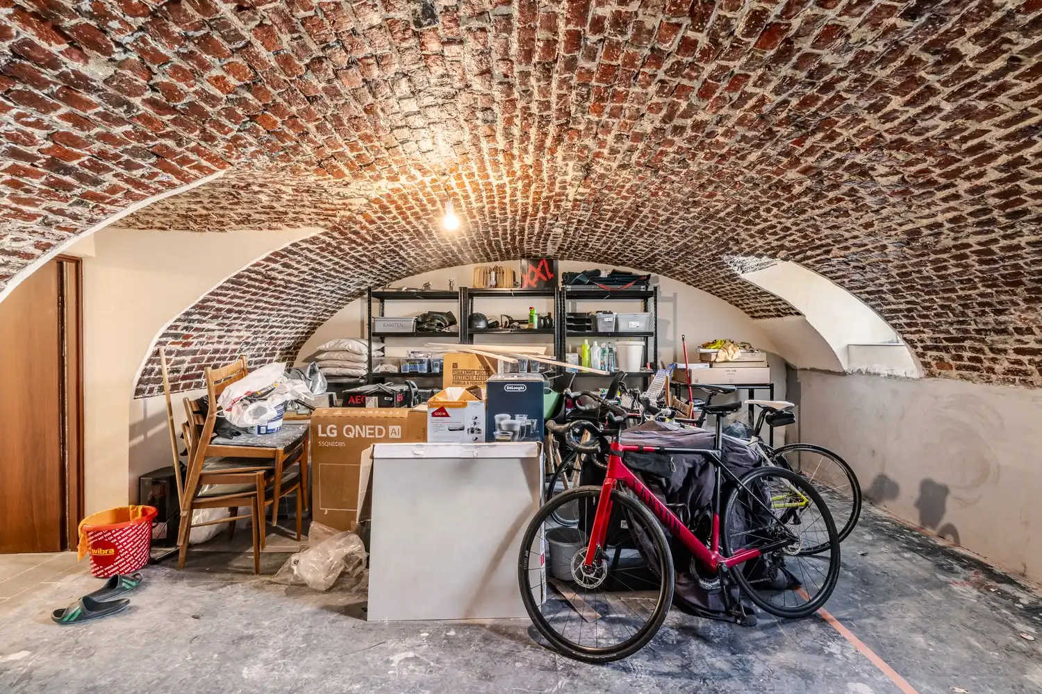 Charmant gelijkvloers appartement met 2 ruime slaapkamers en ruime koer foto 13