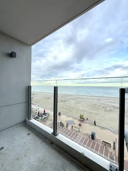 Prachtig hoekappartement met zeezicht vlakbij de Pier van Blankenberge foto 13
