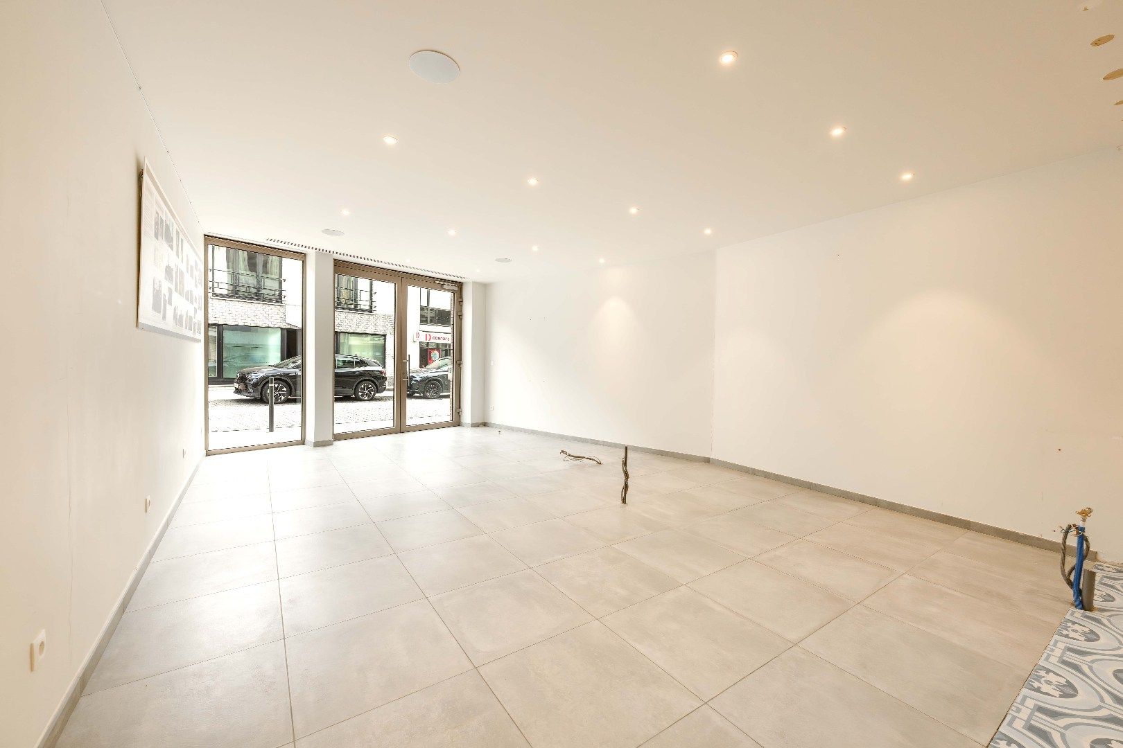 MULTIFUNCTIONEEL HANDELSPAND (88 m²) OP EEN TOPLOCATIE!!! foto 8