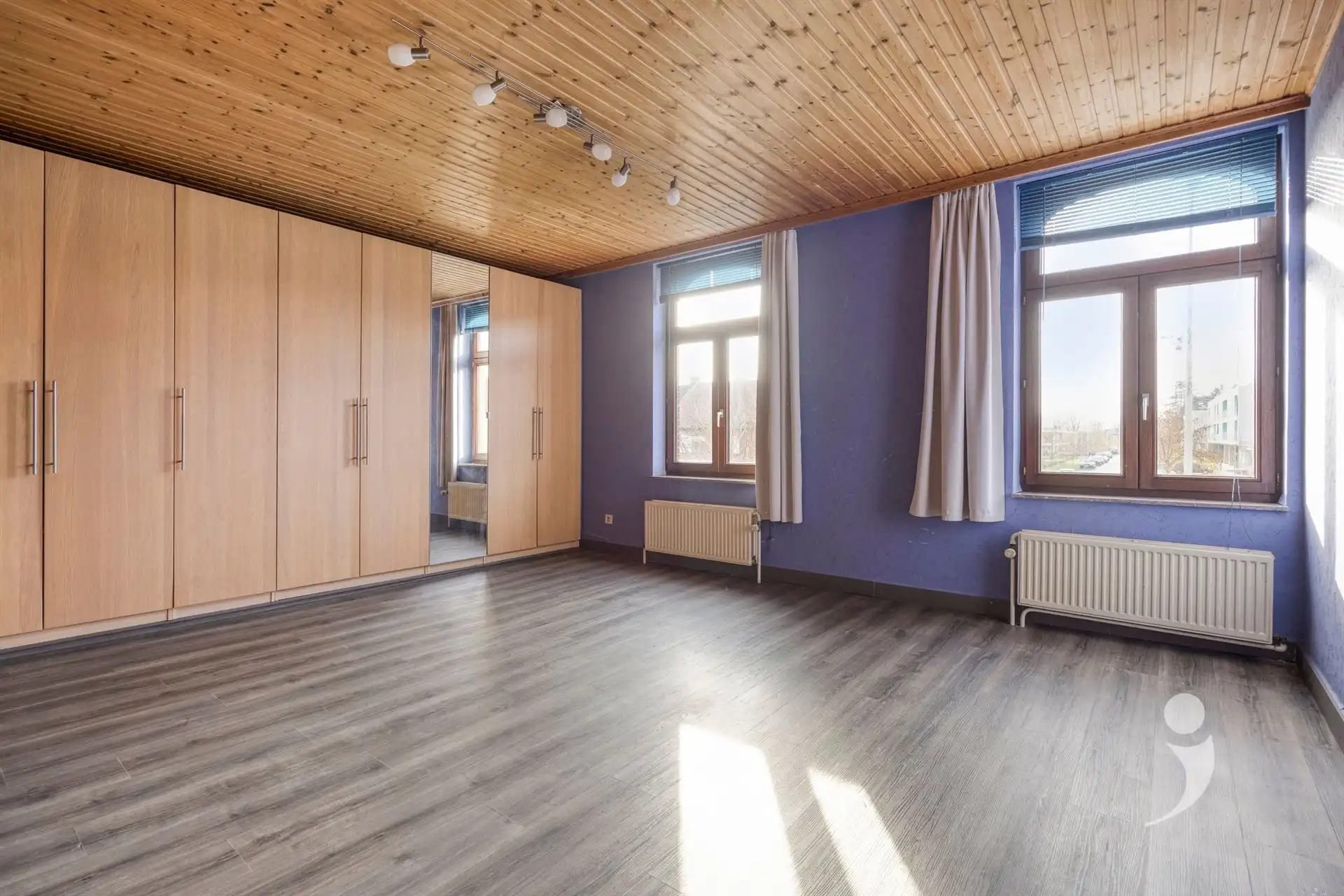 Karaktervolle architectenwoning met zonnige tuin van 10 are foto 24