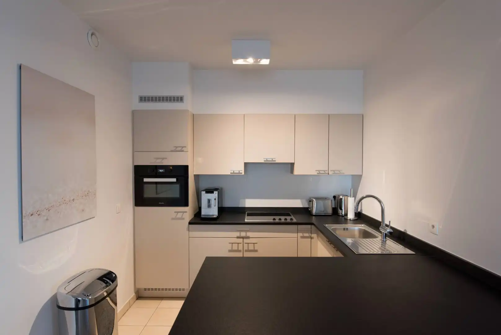 Uniek luxe appartement te koop in residentie London Tower – Het Eilandje, Antwerpen foto 10