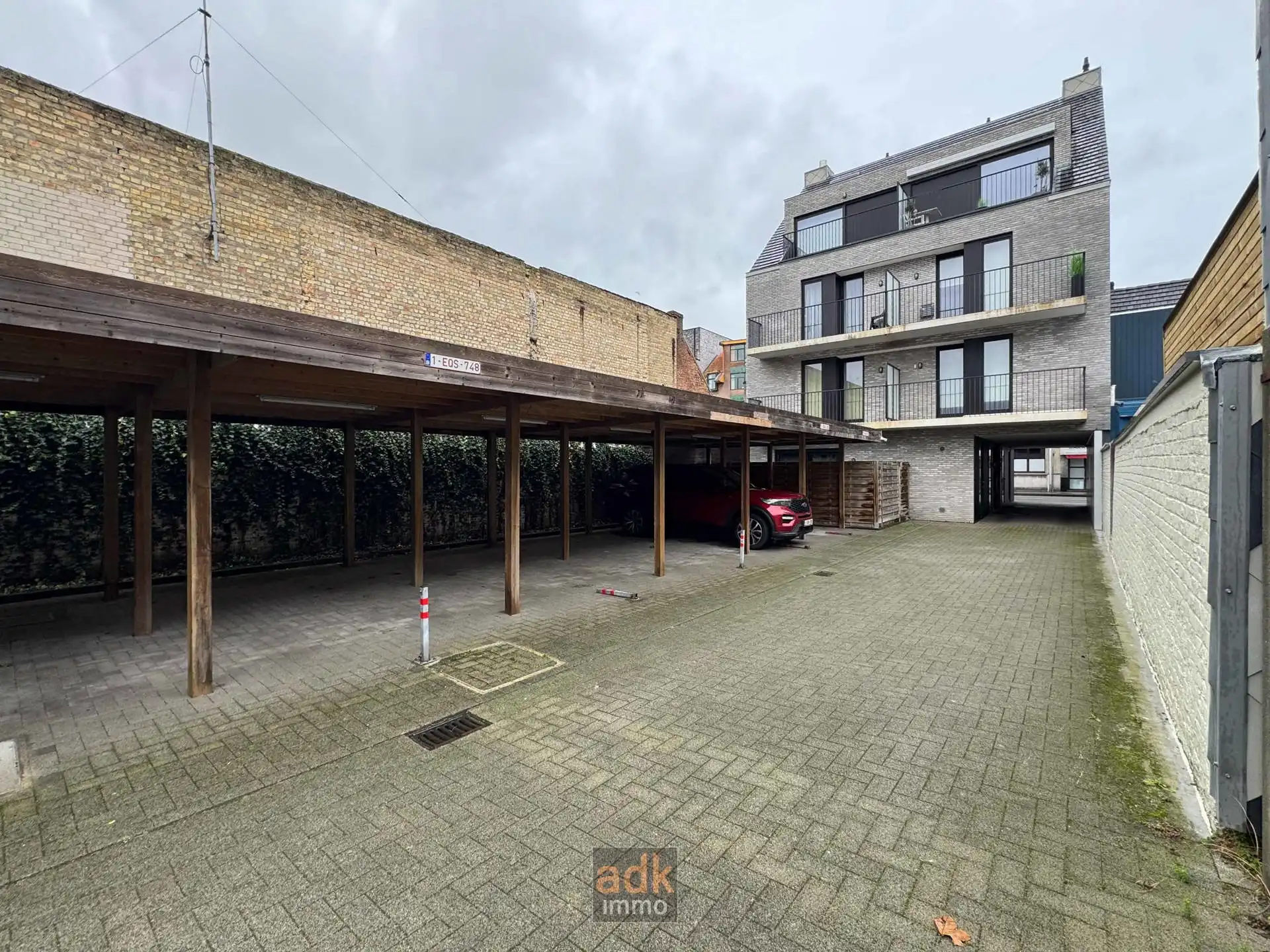PARKEERPLAATS te huur Centrum De Panne foto 3