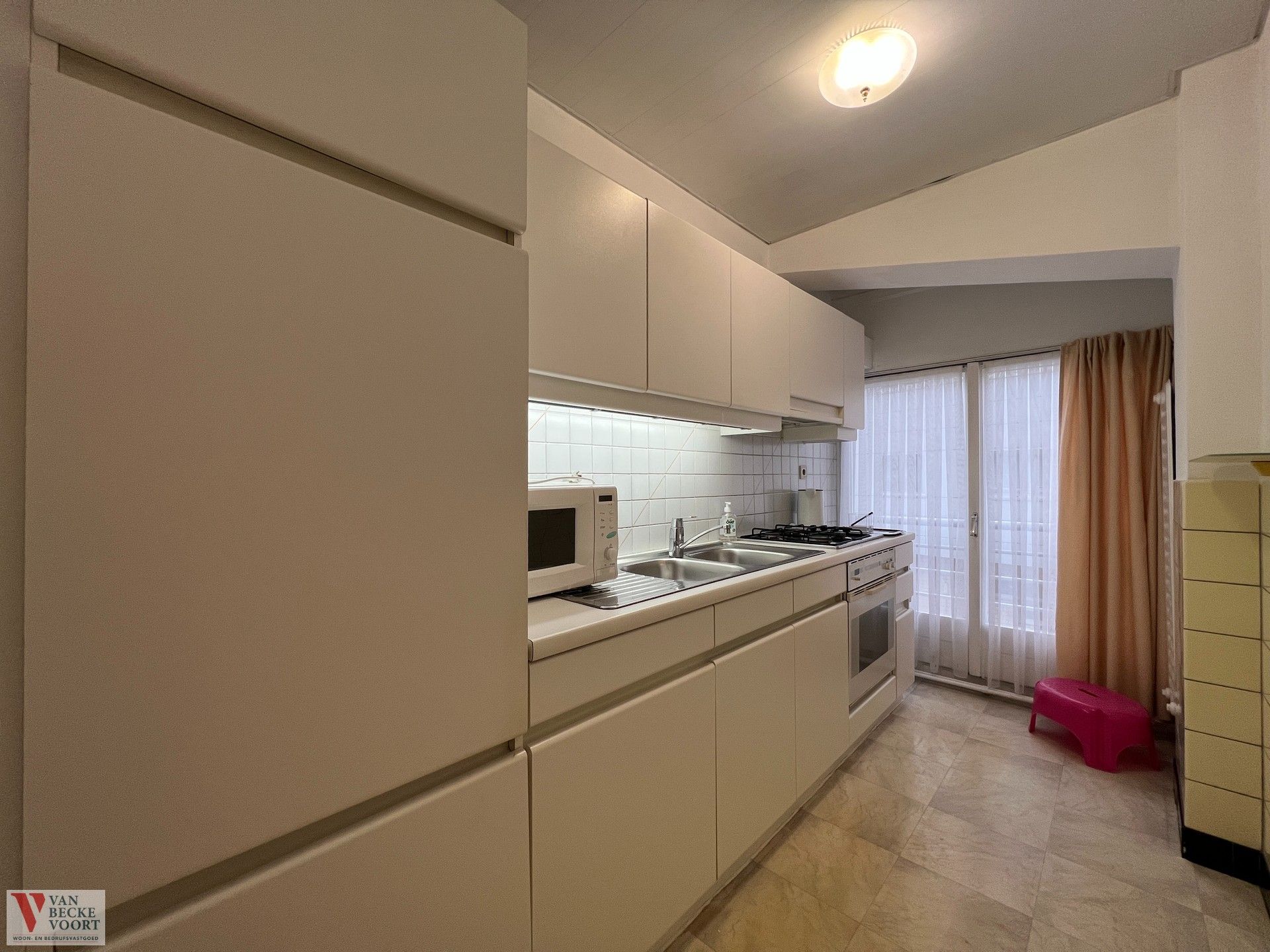 Hoekappartement met 2 slaapkamers foto 2