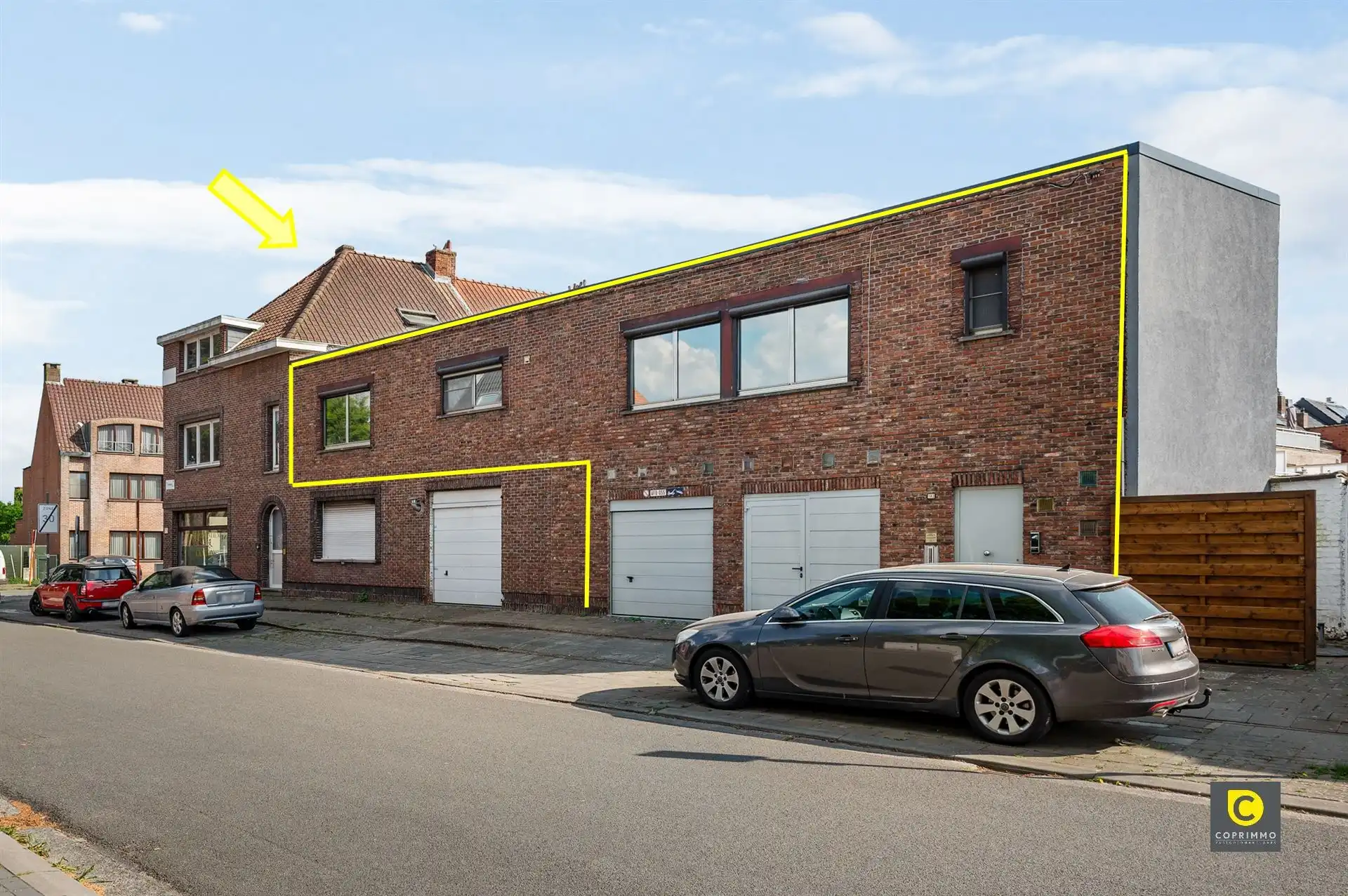 Hoofdfoto van de publicatie: App: 2 slk. en garagebox 