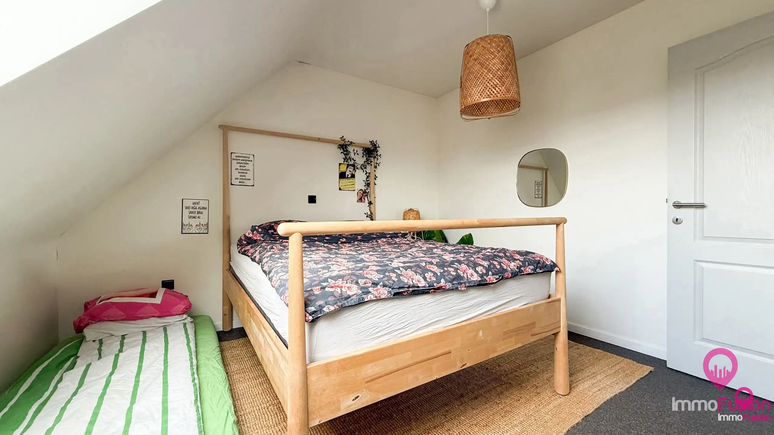 Ruim energiezuinig duplex appartement met 3 slaapkamers! foto 32