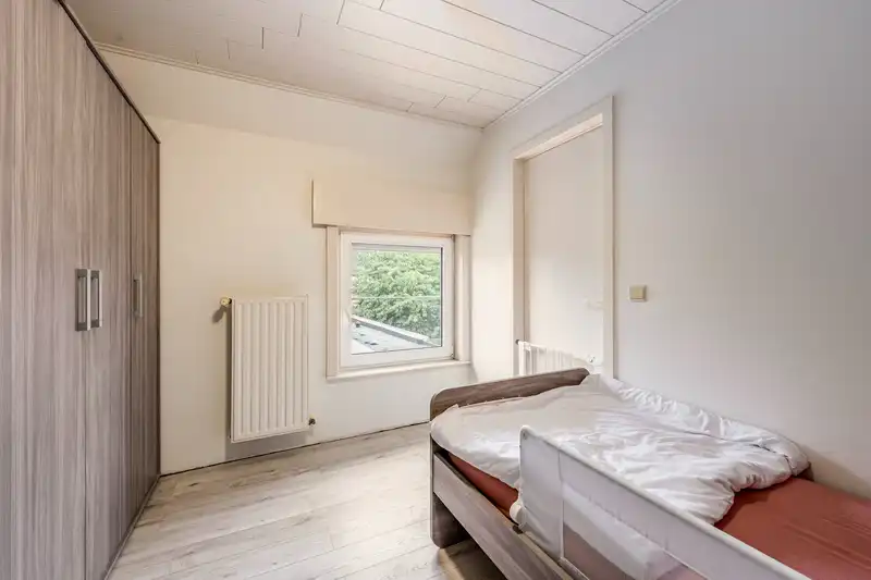 Roeselare : Instapklare, gerenoveerde rijwoning in hartje Roeselare! foto 12