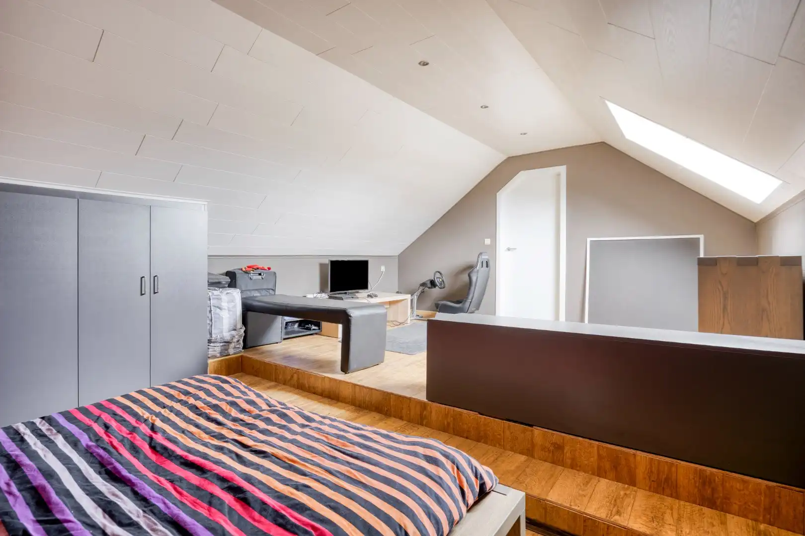 Instapklare woning met 3 slpks, zonnige tuin en vlotte bereikbaarheid !  foto 11