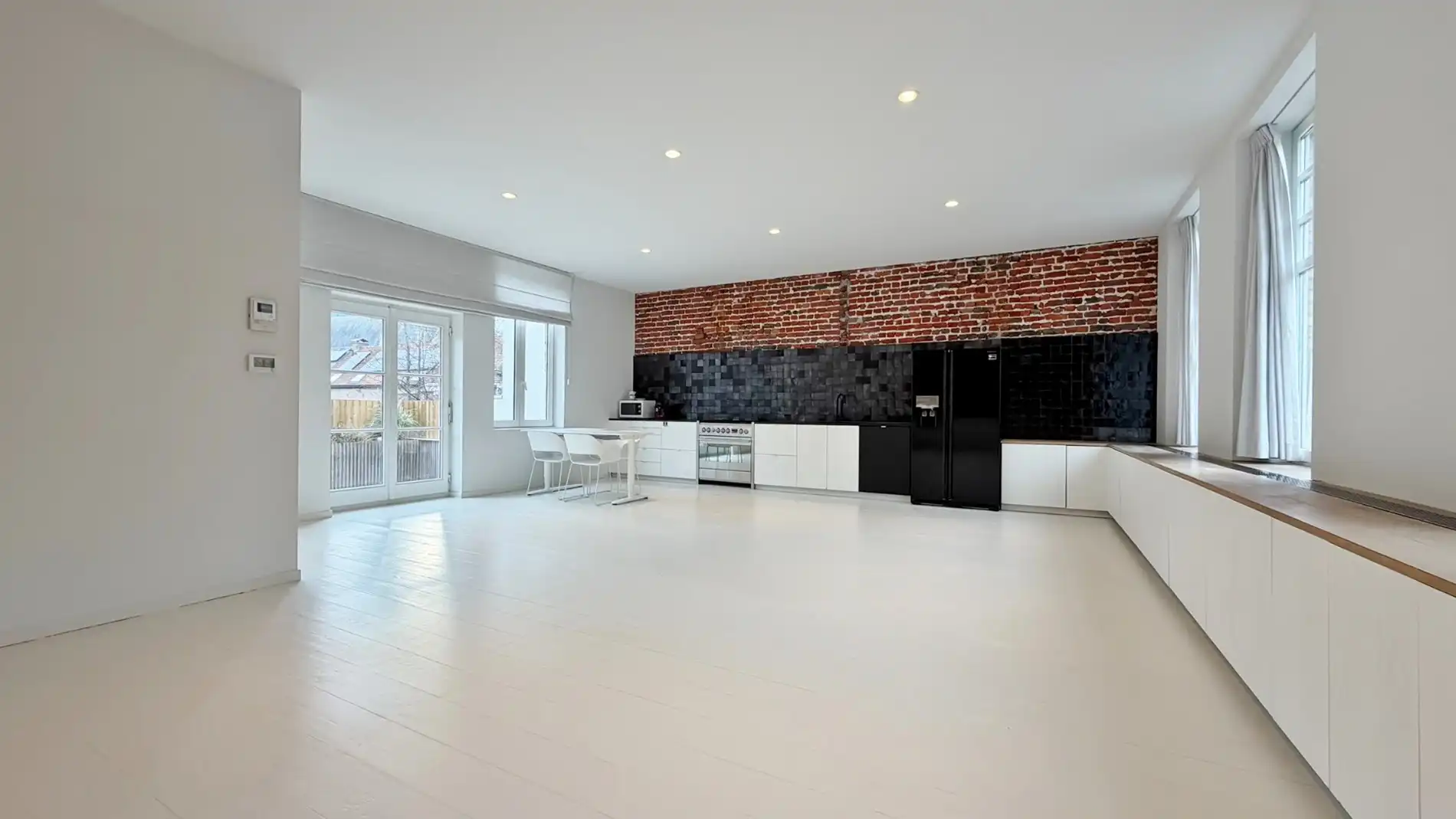 karaktervol herenhuis in het stadscentrum met ruim zonnig terras.  foto 3