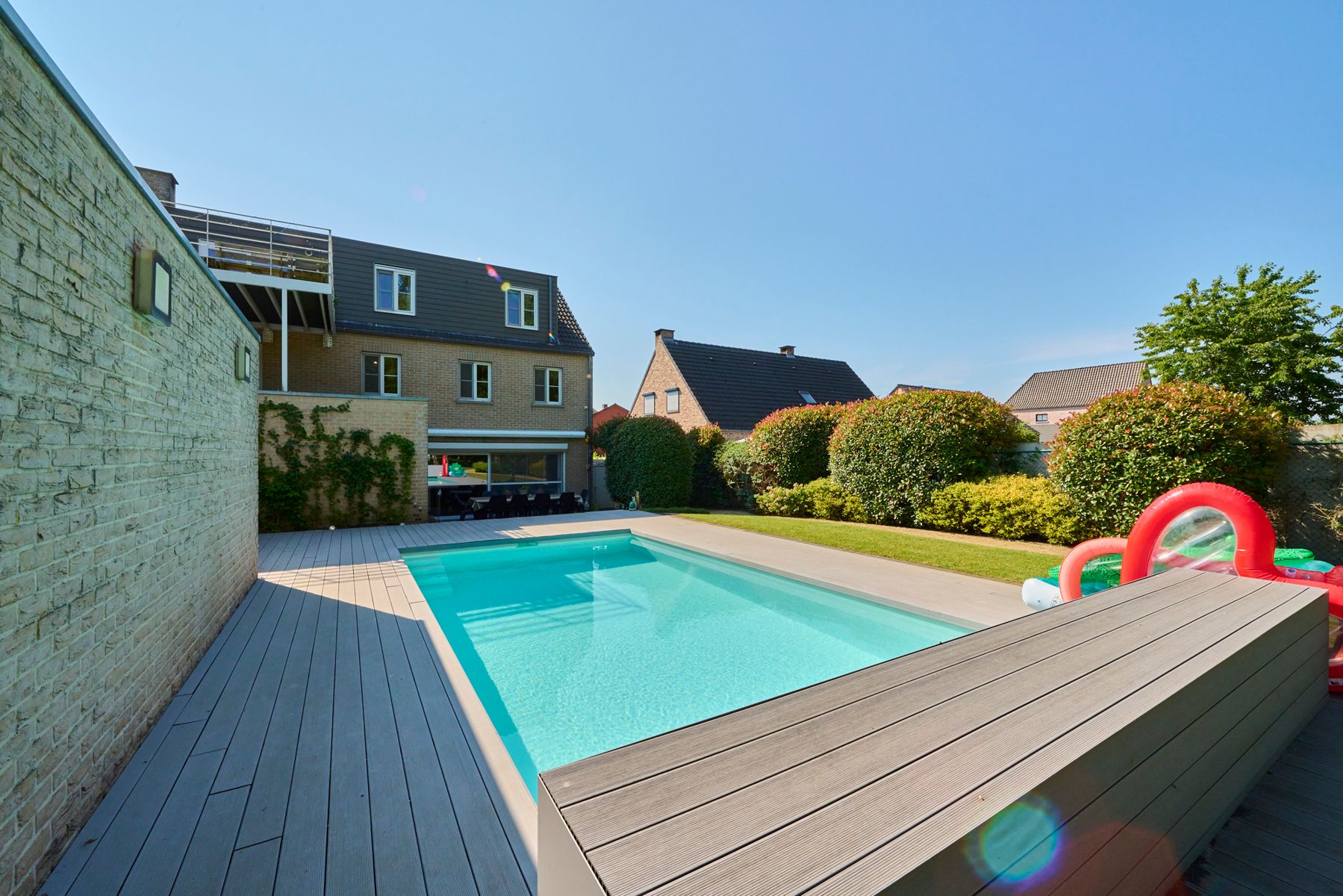 Exclusieve woning met handelzaak,appartement, zwembad en lift. foto 64