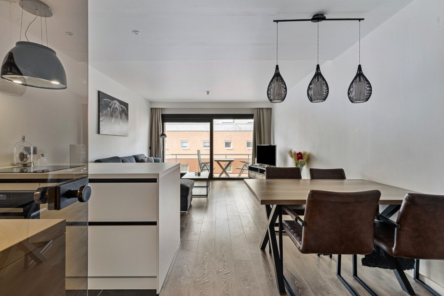 Instapklaar 1-slaapkamerappartement met topligging te Nieuwpoort foto {{pictureIndex}}