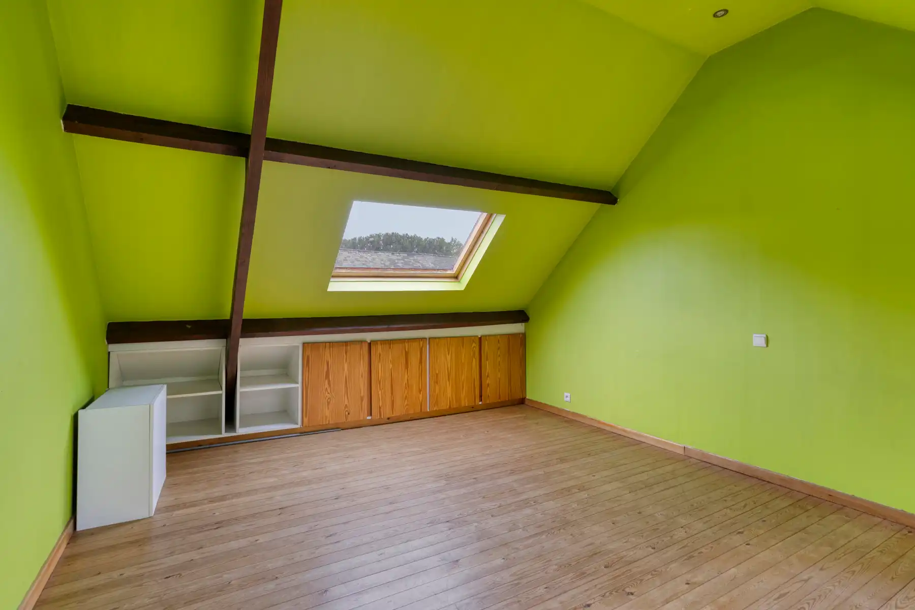 Ruime, goedgelegen woning met 3slpks! foto 9