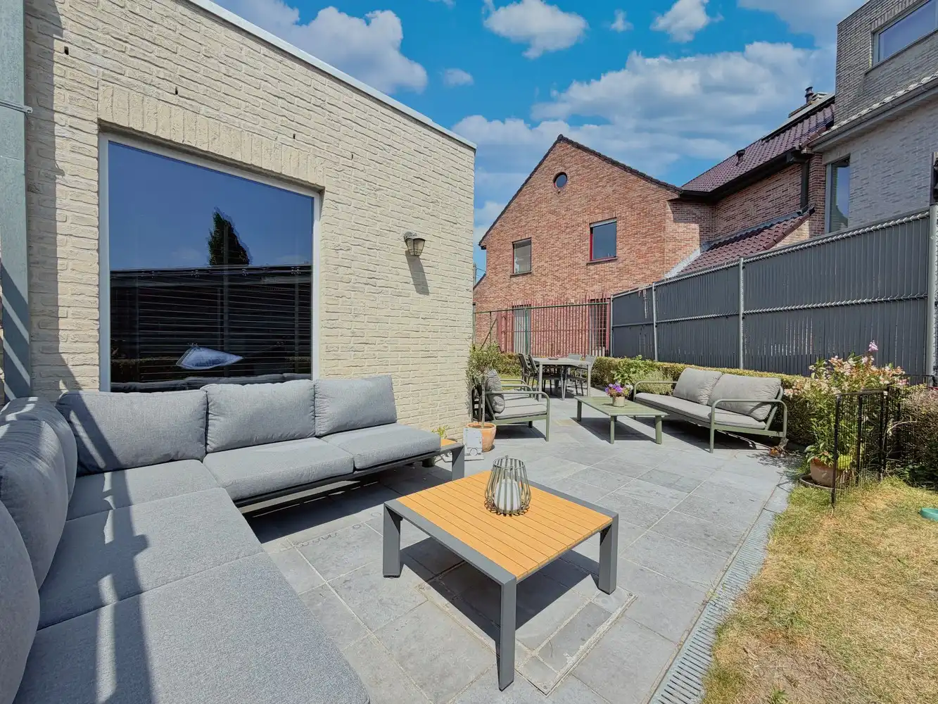 Energiezuinige gezinswoning (2013) + zonnige tuin! foto 12