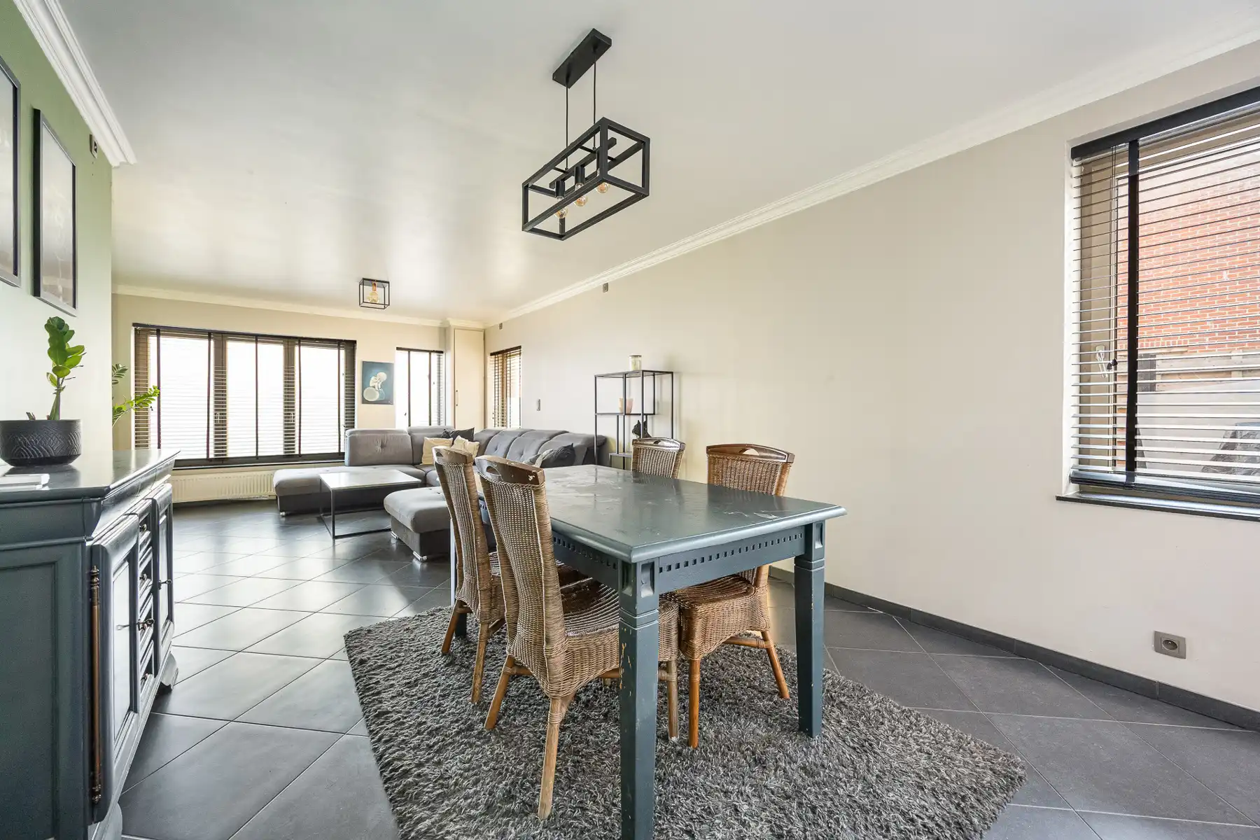 Recent gerenoveerde woning op een ruim perceel van 996 m². foto 36