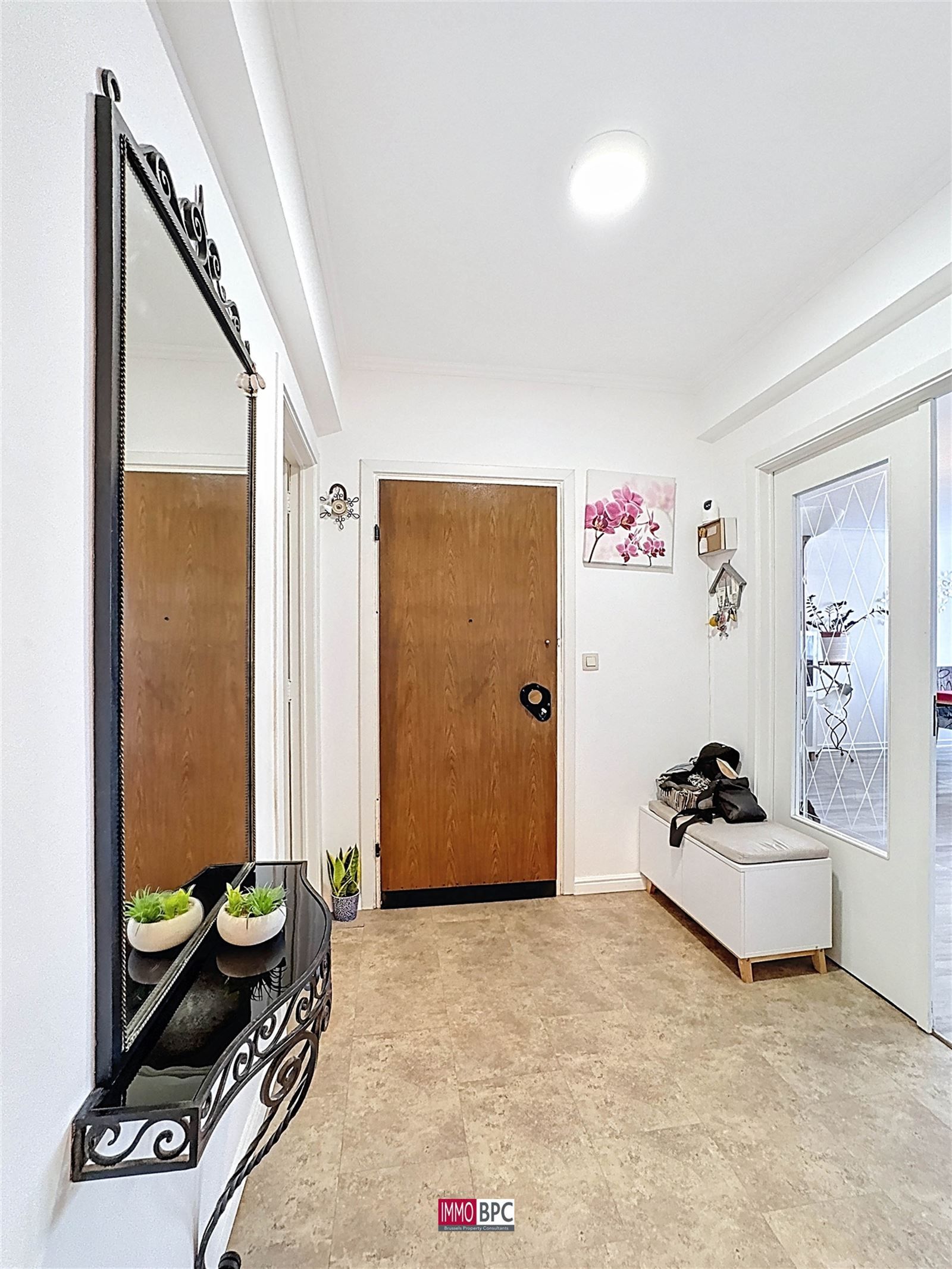 volledig gerenoveerde appartement in Sint-Jans-Molenbeek  foto 11