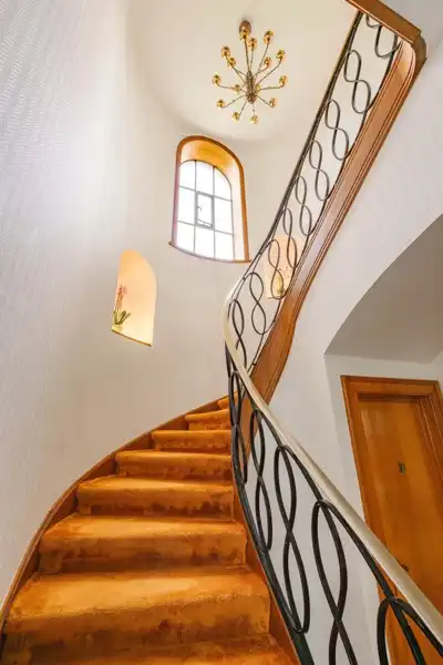 🏡 Unieke herenwoning te huur in het hart van Aarsele! foto 12