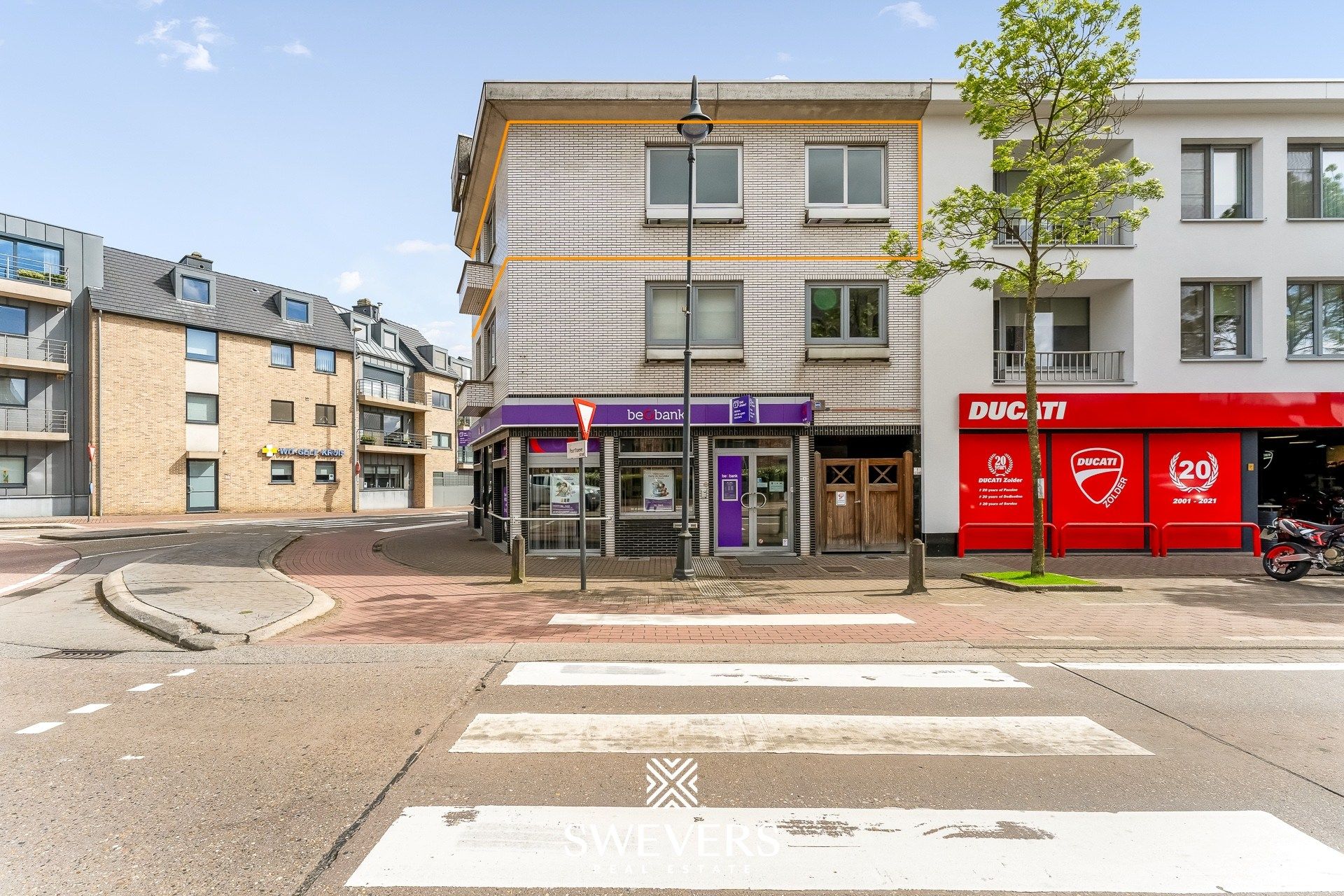 Instapklaar appartement met 2 slaapkamers in het centrum van Heusden-Zolder   foto 24