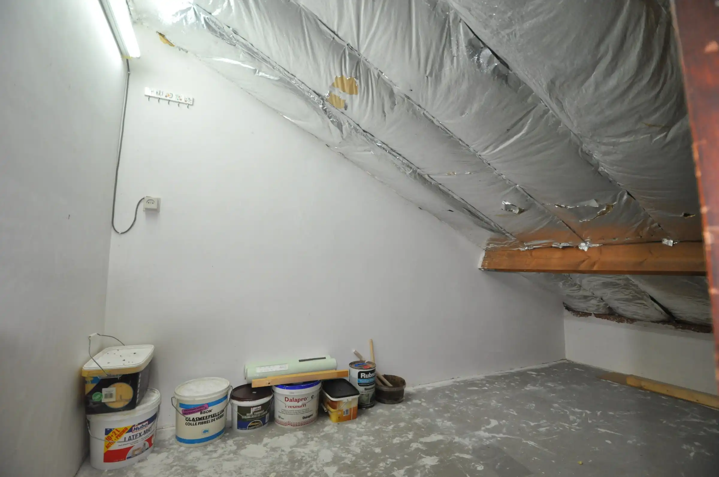 Ruime half open bebouwing  met ruime garage/ berging te Oudenburg  60m²) foto 13