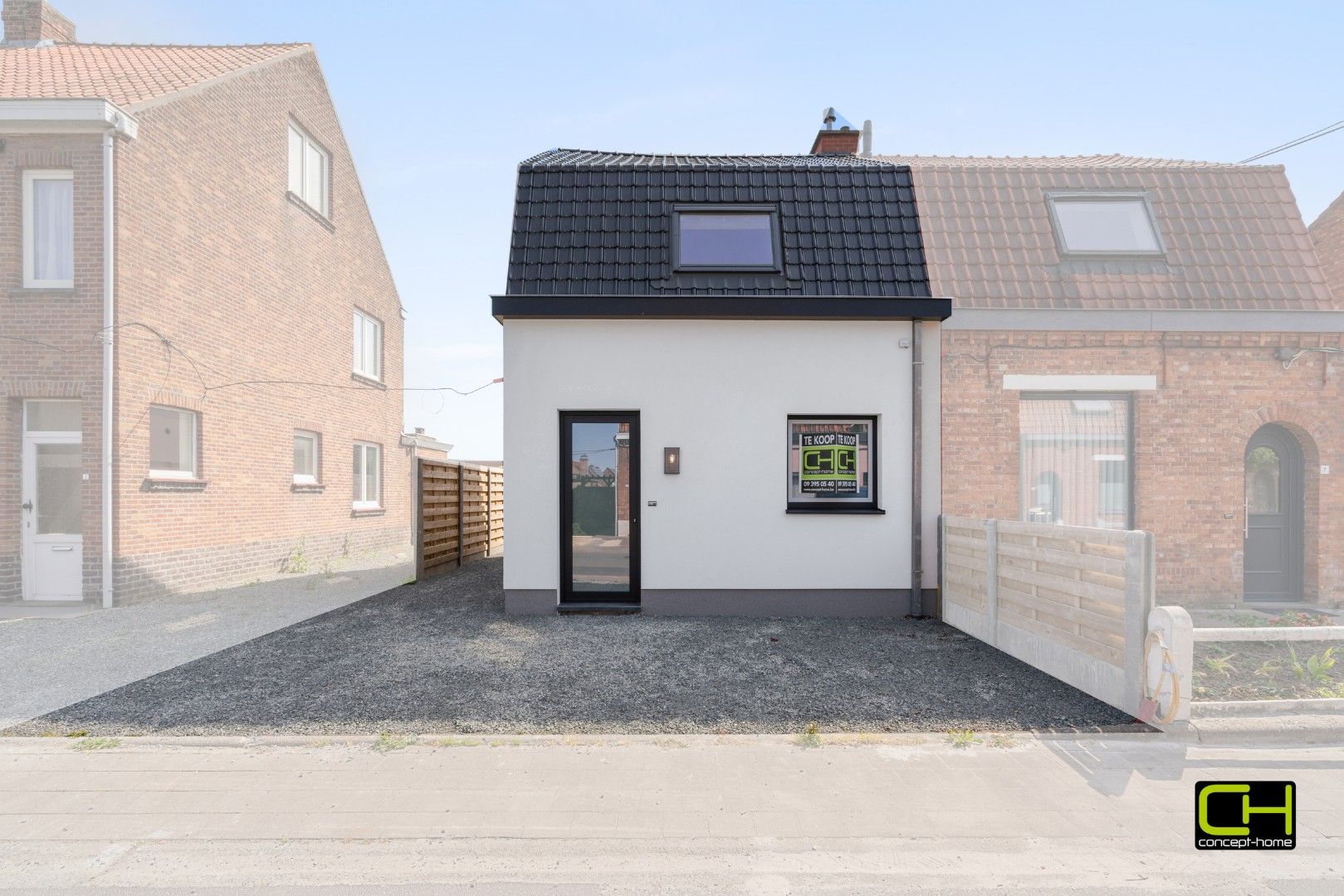 Gerenoveerde woning met drie slaapkamers te koop in Lievegem foto 20