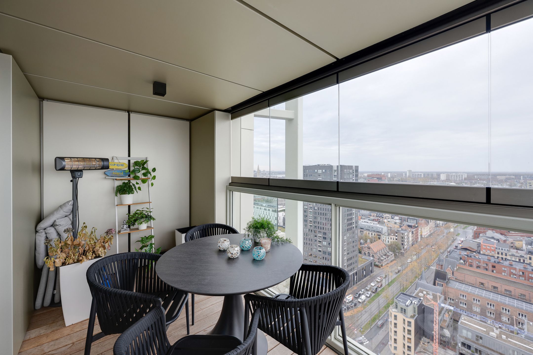 Luxe en energiezuinige penthouse met 3 slaapkamers en terras foto 7