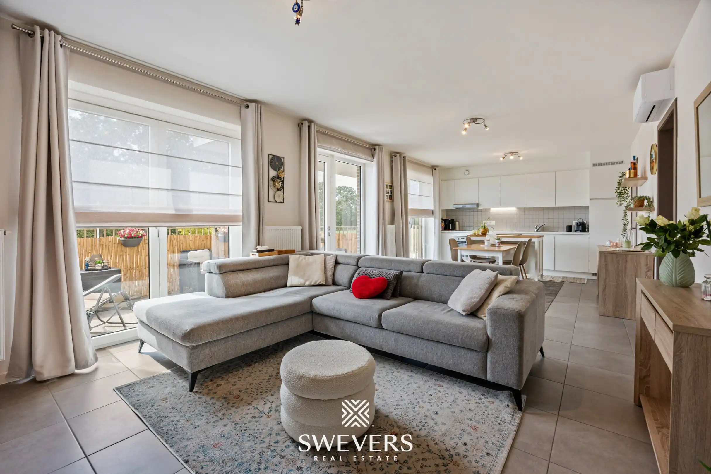 Gezellig 2-slaapkamerappartement met terras en autostaanplaats foto 4