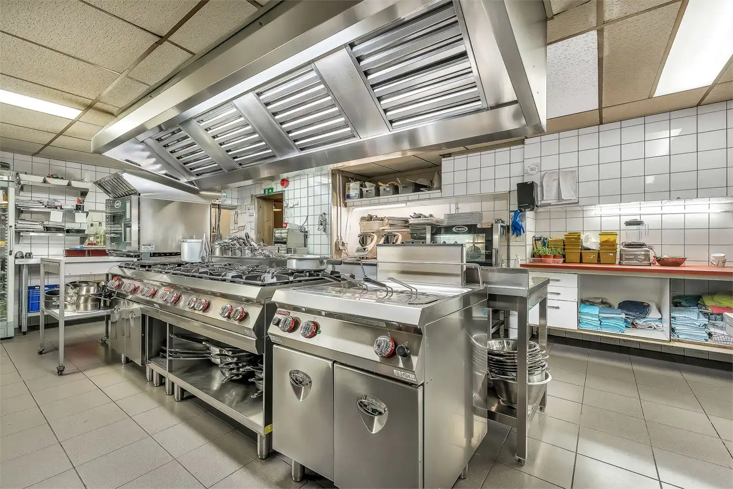 Gekend Italiaans restaurant met prachtig luxe-appartement foto 15