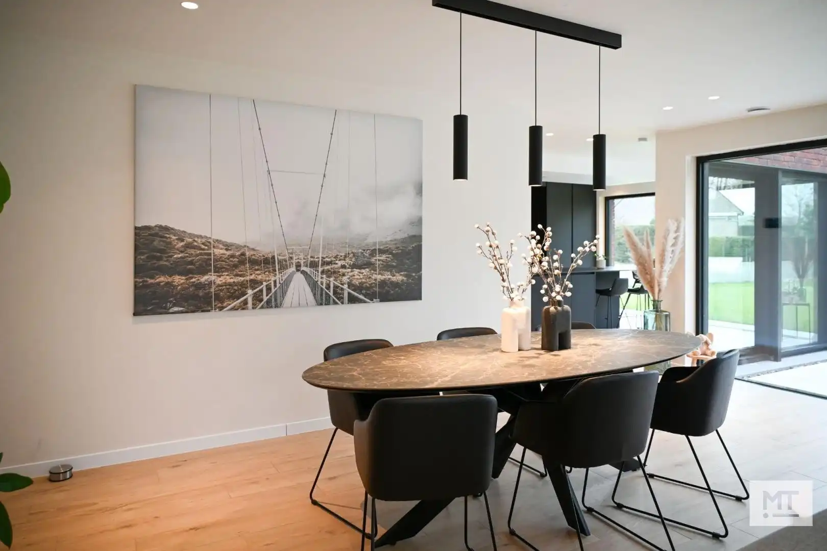 Nieuwbouwvilla met 3/4 slaapkamers, garage en tuin op een perceel van 1.776 m² foto 3